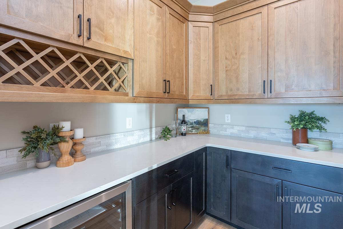 3081 N Ajax Ave, Eagle, Idaho 83616, 3 Bedrooms, 4.5 Bathrooms, Residential For Sale, Price $1,039,999,MLS 98938815