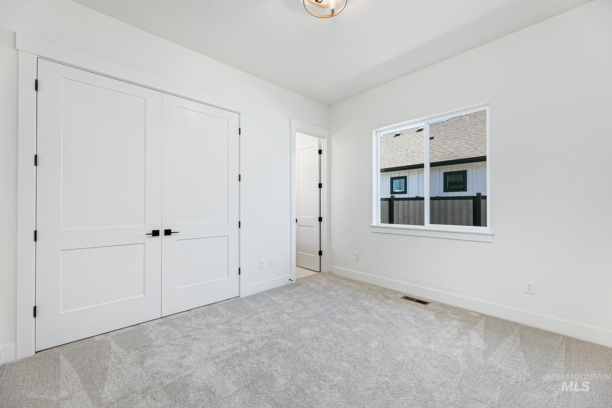 2210 N Annadale Ave, Eagle, Idaho 83616, 4 Bedrooms, 3.5 Bathrooms, Residential For Sale, Price $1,049,000,MLS 98938816