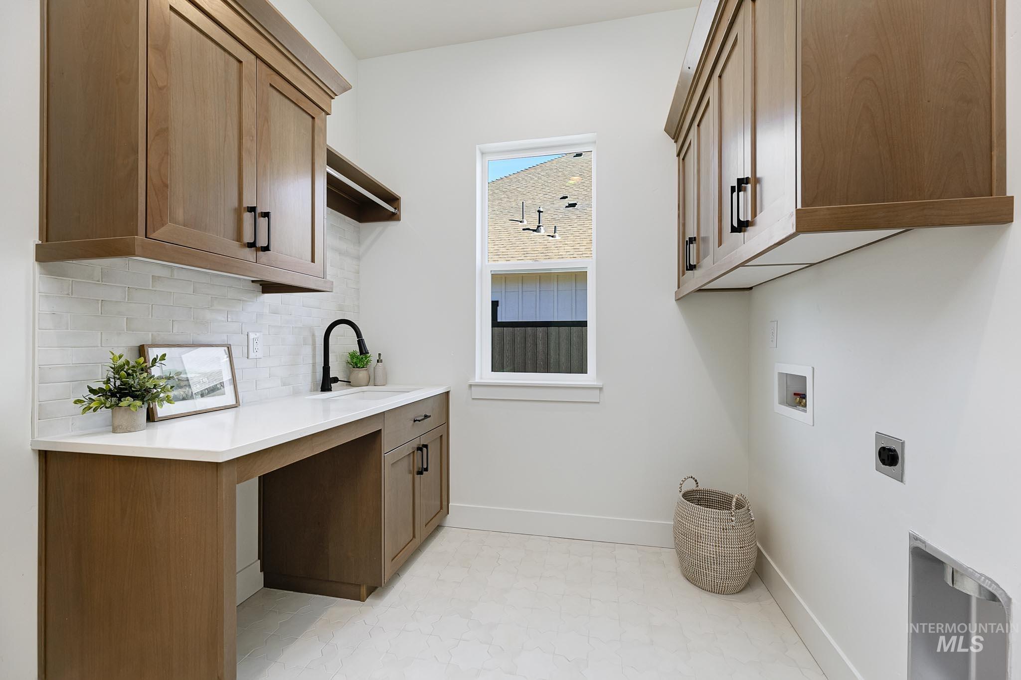 2210 N Annadale Ave, Eagle, Idaho 83616, 4 Bedrooms, 3.5 Bathrooms, Residential For Sale, Price $1,049,000,MLS 98938816