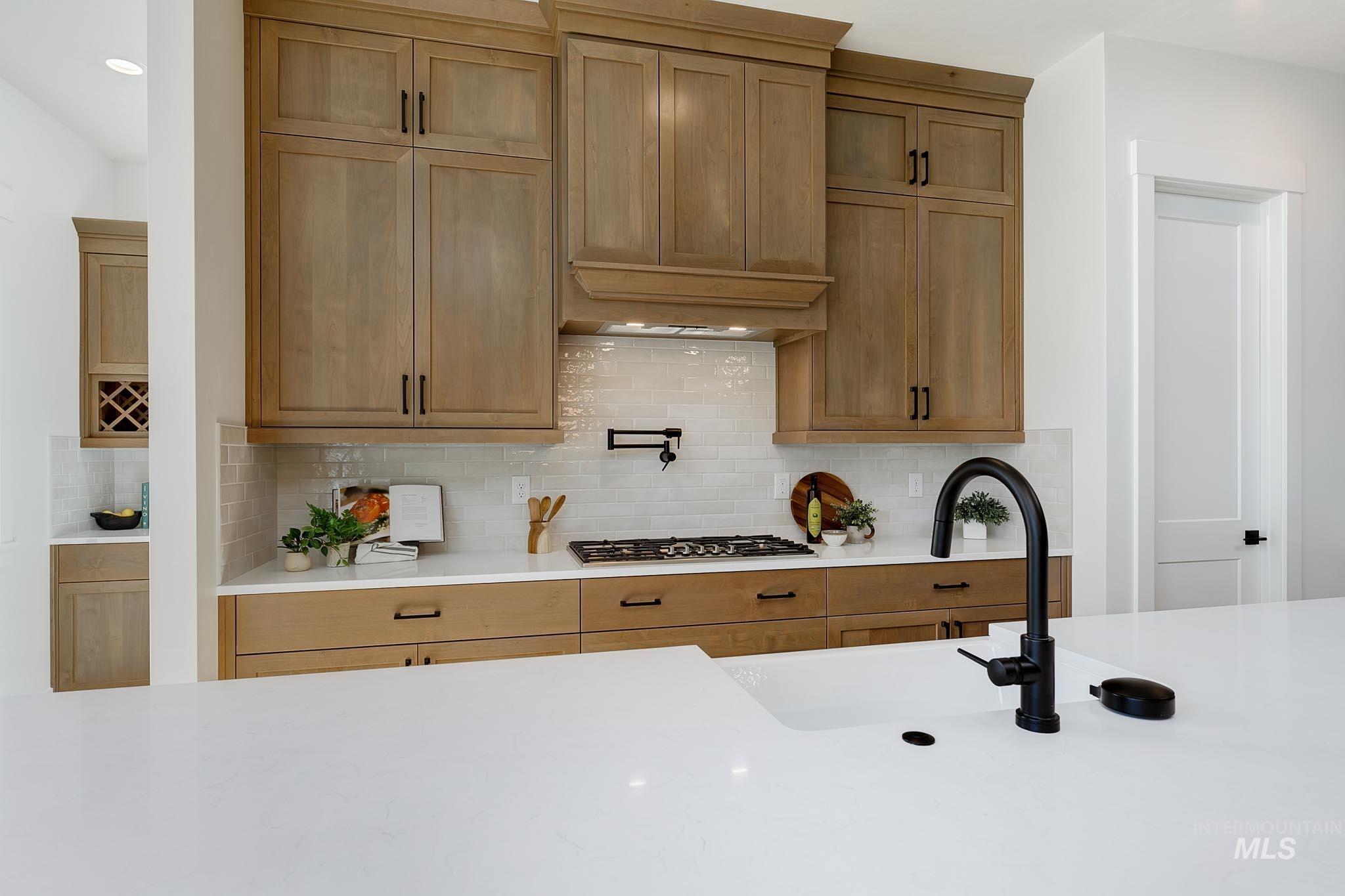 2210 N Annadale Ave, Eagle, Idaho 83616, 4 Bedrooms, 3.5 Bathrooms, Residential For Sale, Price $1,049,000,MLS 98938816