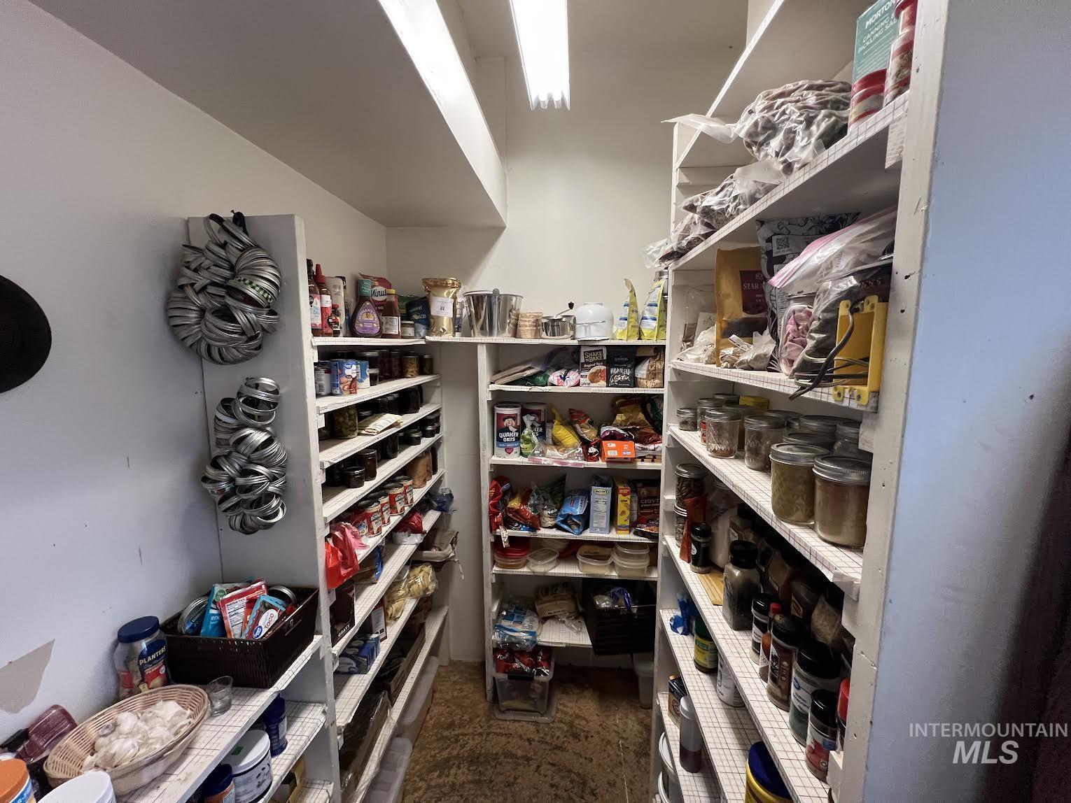 2342 & 2344 5th Ave, Clarkston, Washington 99403, 5 Bedrooms, 3 Bathrooms, Residential For Sale, Price $259,000, 98938824