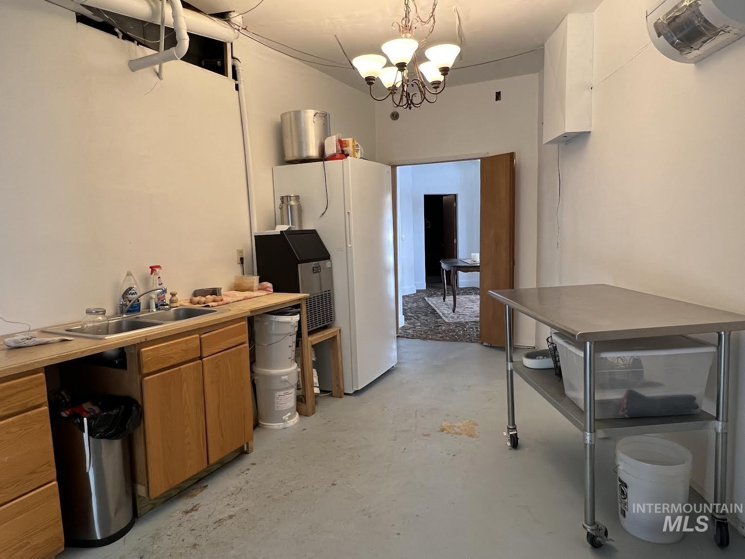 2342 & 2344 5th Ave, Clarkston, Washington 99403, 5 Bedrooms, 3 Bathrooms, Residential For Sale, Price $259,000, 98938824