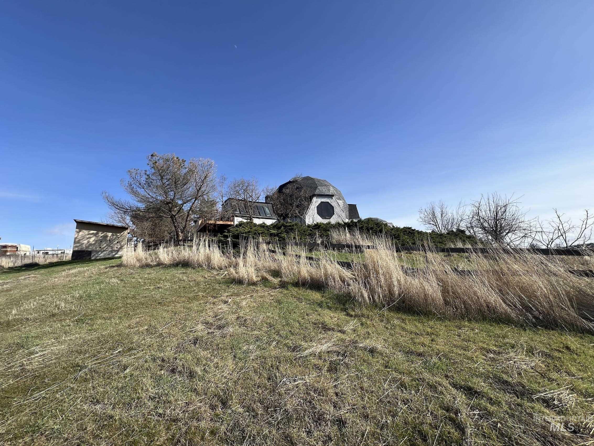 2342 & 2344 5th Ave, Clarkston, Washington 99403, 5 Bedrooms, 3 Bathrooms, Residential For Sale, Price $259,000, 98938824