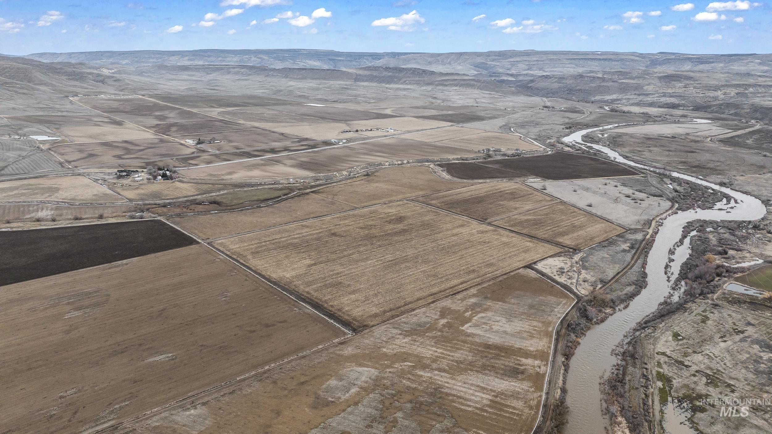 2117 Weiser River Road, Weiser, Idaho 83672, 3 Bedrooms, 1.5 Bathrooms, Farm & Ranch For Sale, Price $3,375,000,MLS 98939019