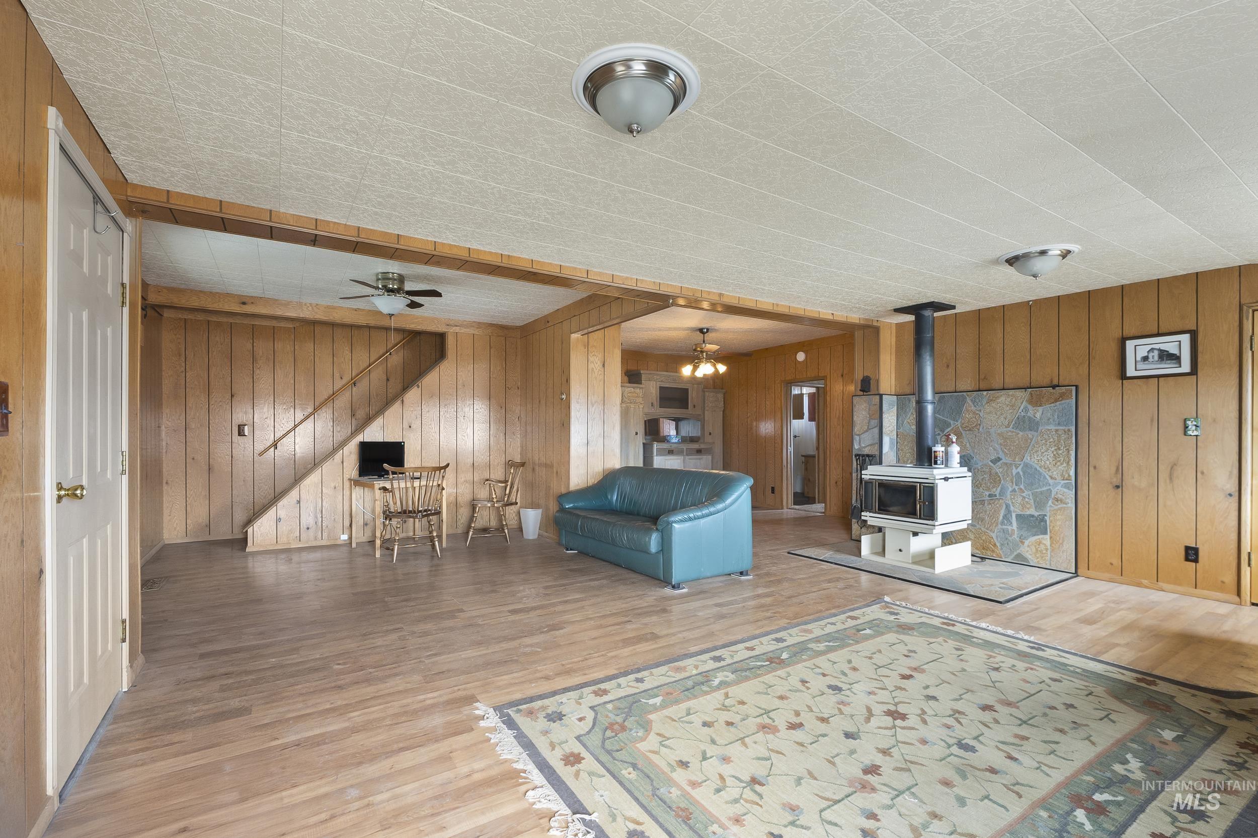 2117 Weiser River Road, Weiser, Idaho 83672, 3 Bedrooms, 1.5 Bathrooms, Farm & Ranch For Sale, Price $3,375,000,MLS 98939019