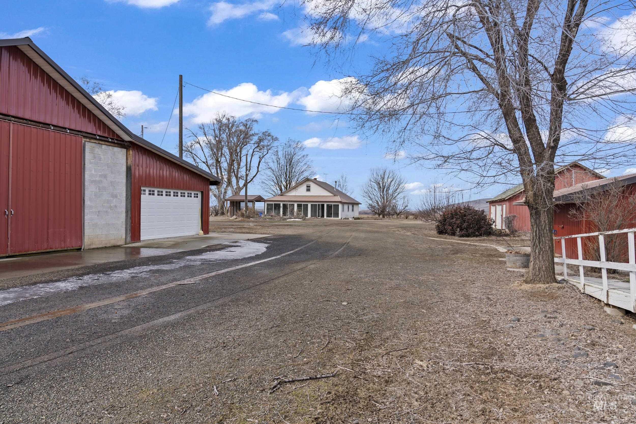2117 Weiser River Road, Weiser, Idaho 83672, 3 Bedrooms, 1.5 Bathrooms, Farm & Ranch For Sale, Price $3,375,000,MLS 98939019
