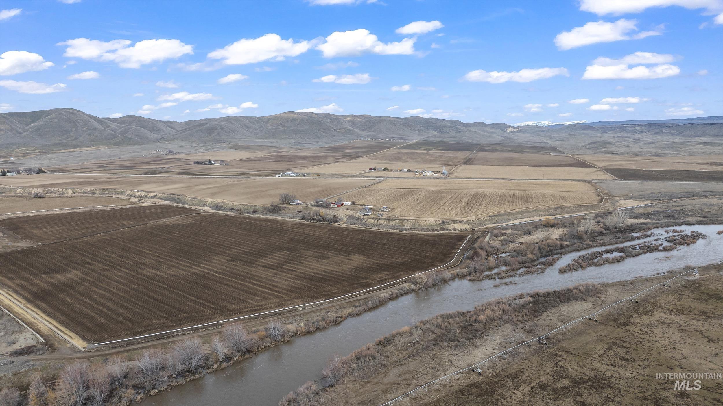 2117 Weiser River Road, Weiser, Idaho 83672, 3 Bedrooms, 1.5 Bathrooms, Farm & Ranch For Sale, Price $3,375,000,MLS 98939019