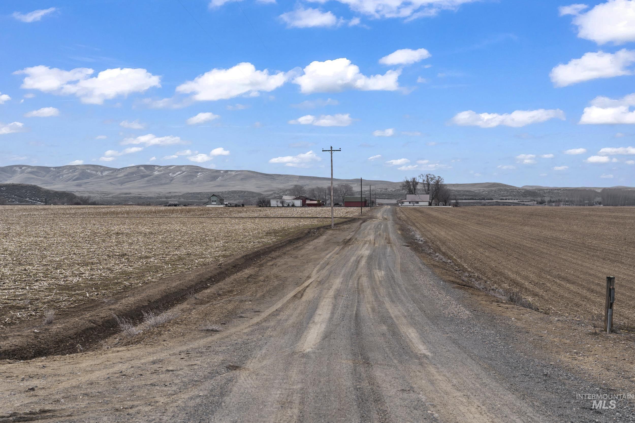 2117 Weiser River Road, Weiser, Idaho 83672, 3 Bedrooms, 1.5 Bathrooms, Farm & Ranch For Sale, Price $3,375,000,MLS 98939019