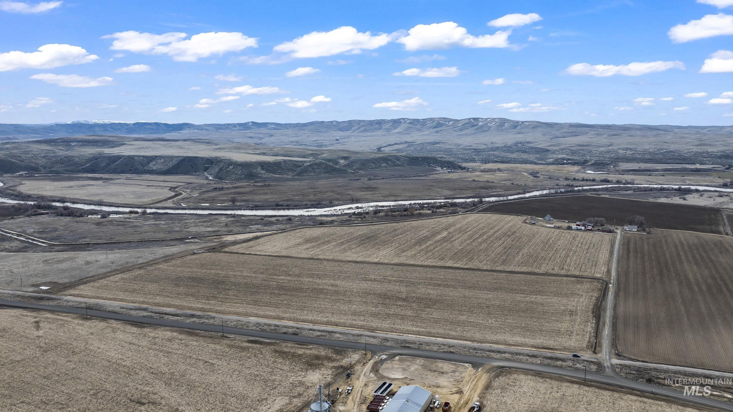 2117 Weiser River Road, Weiser, Idaho 83672, 3 Bedrooms, 1.5 Bathrooms, Farm & Ranch For Sale, Price $3,375,000,MLS 98939019