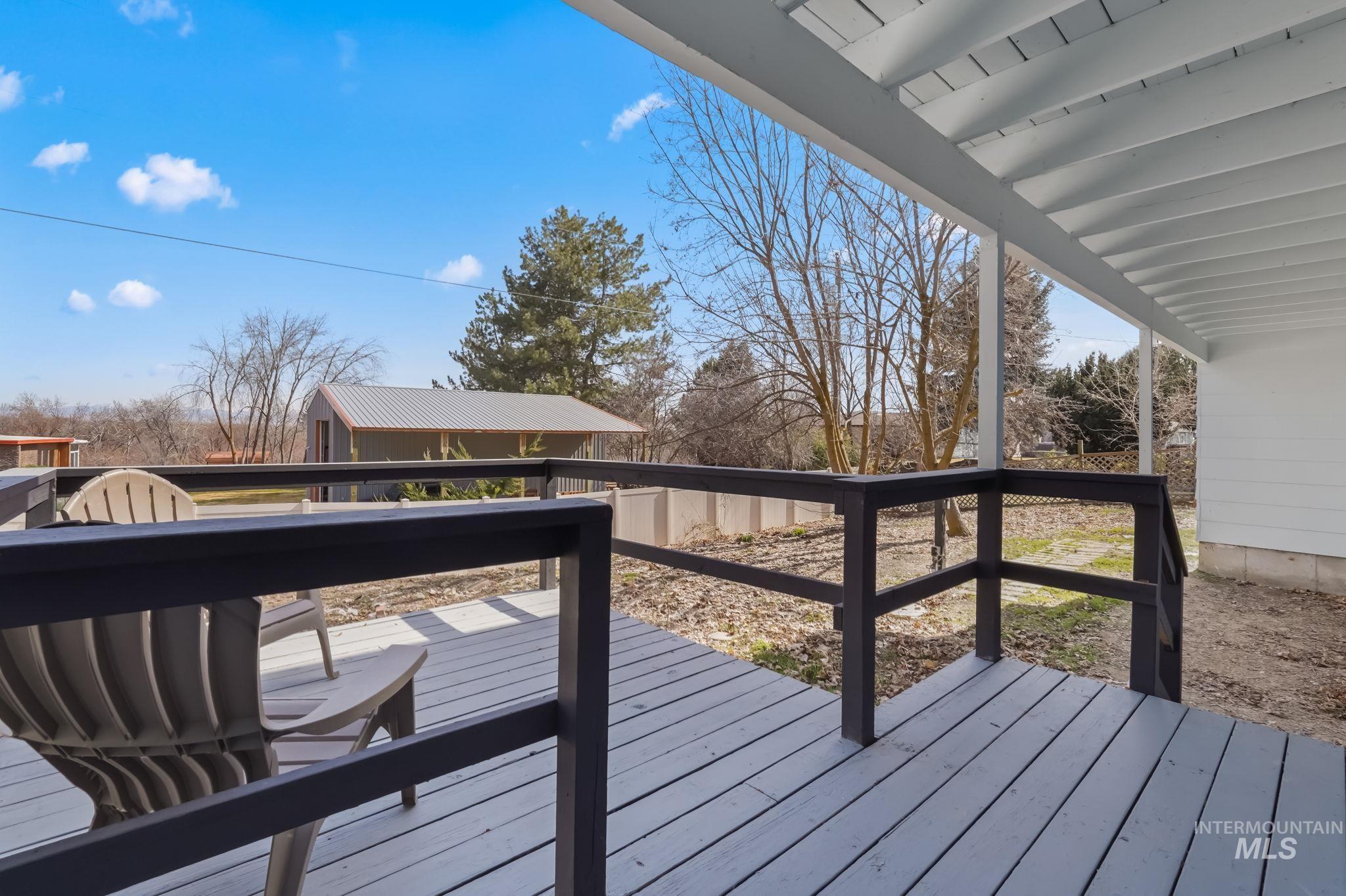 22168 Rio Vista Drive, Caldwell, Idaho 83607, 3 Bedrooms, 2.5 Bathrooms, Residential For Sale, Price $499,999,MLS 98939273