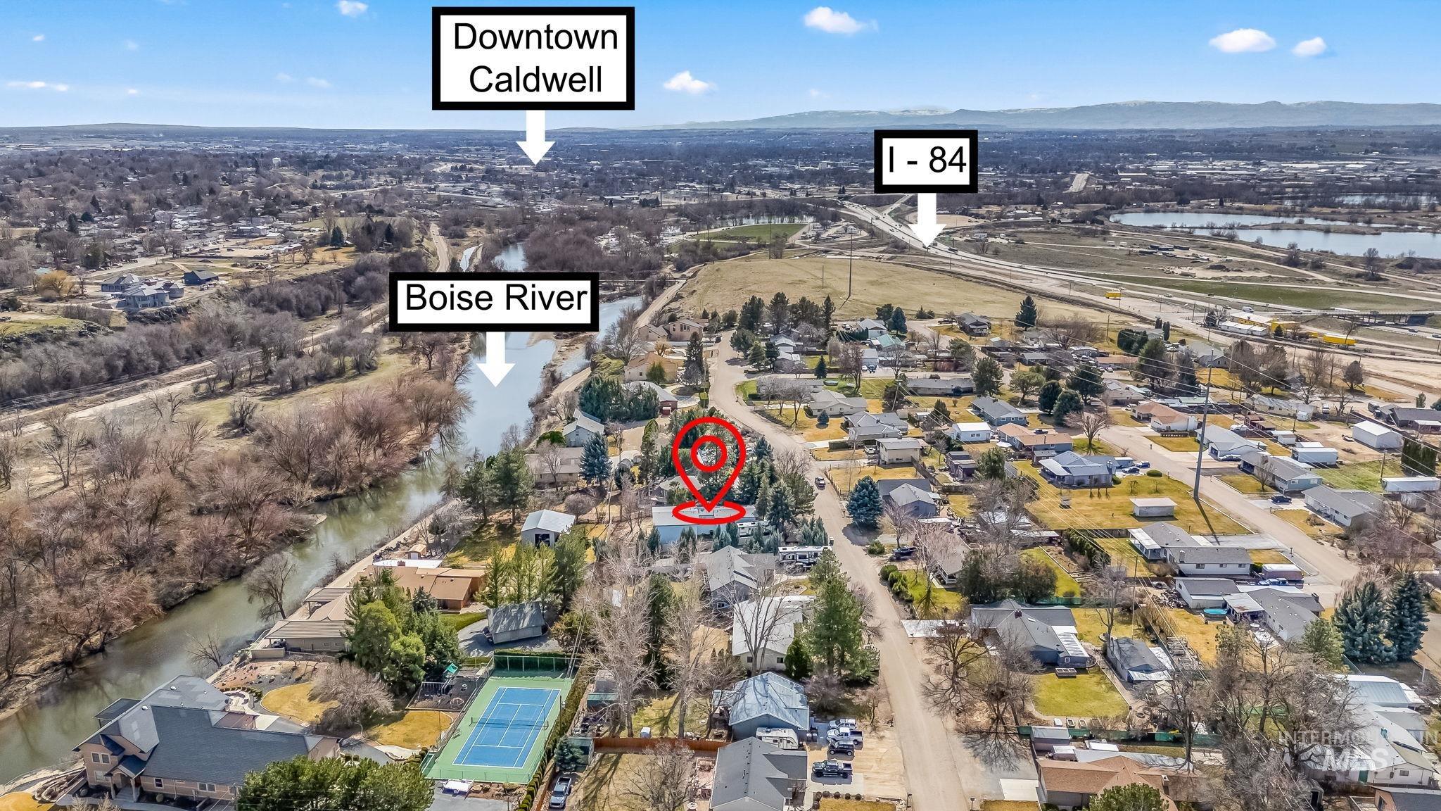 22168 Rio Vista Drive, Caldwell, Idaho 83607, 3 Bedrooms, 2.5 Bathrooms, Residential For Sale, Price $499,999,MLS 98939273