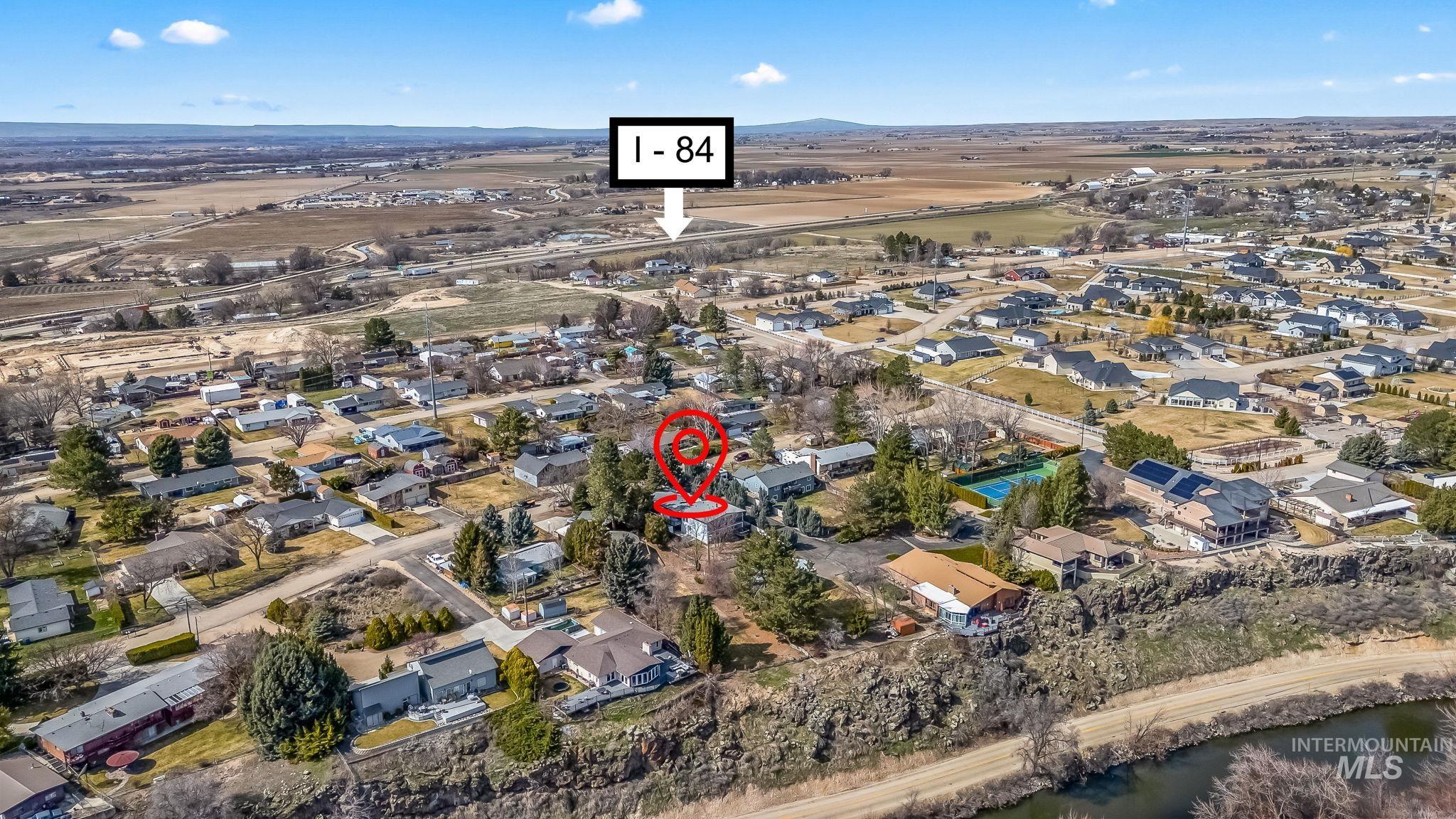 22168 Rio Vista Drive, Caldwell, Idaho 83607, 3 Bedrooms, 2.5 Bathrooms, Residential For Sale, Price $499,999,MLS 98939273