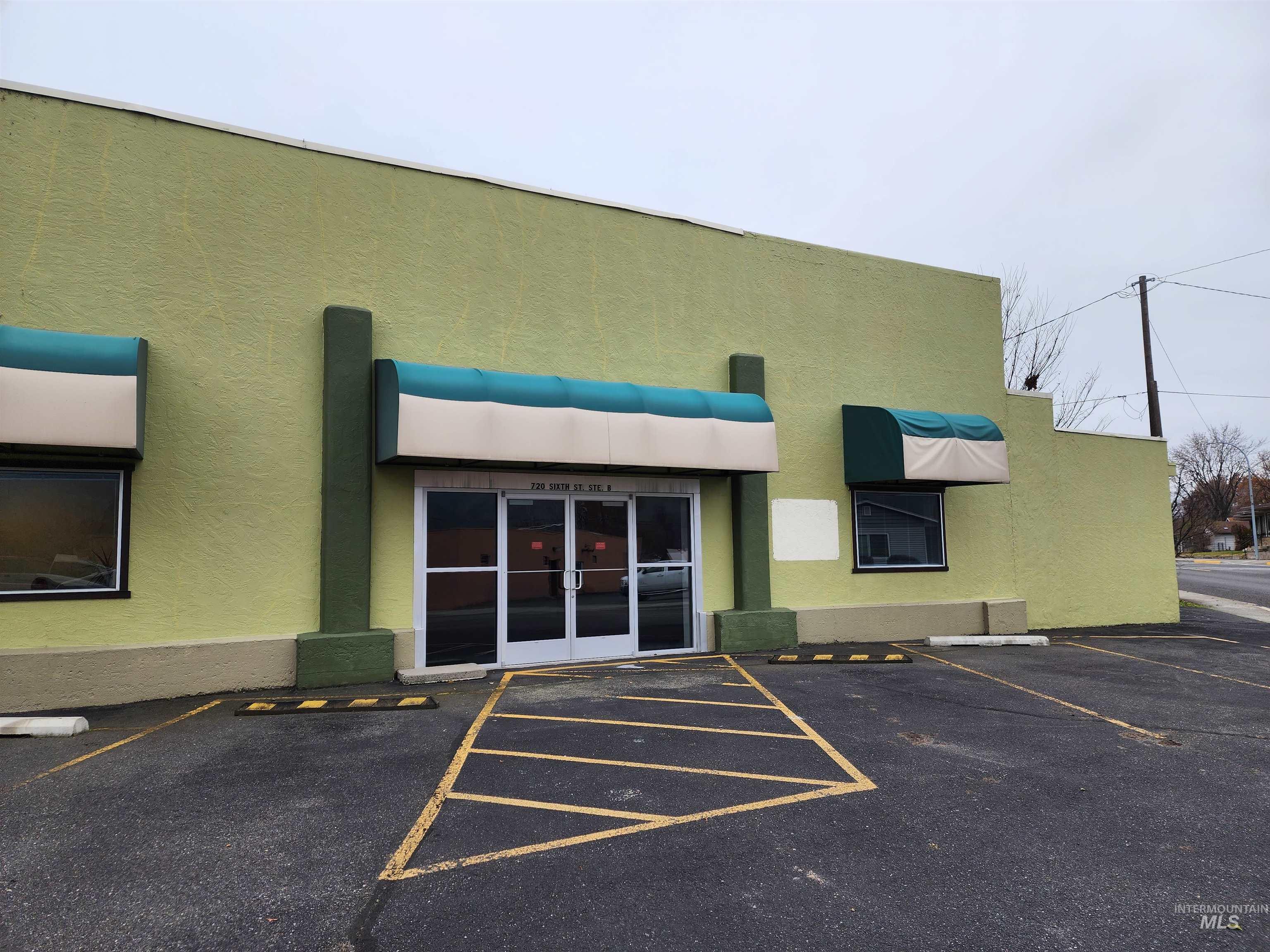 720 6th St., Clarkston, Washington 99403, Business/Commercial For Sale, Price $895,000,MLS 98939307