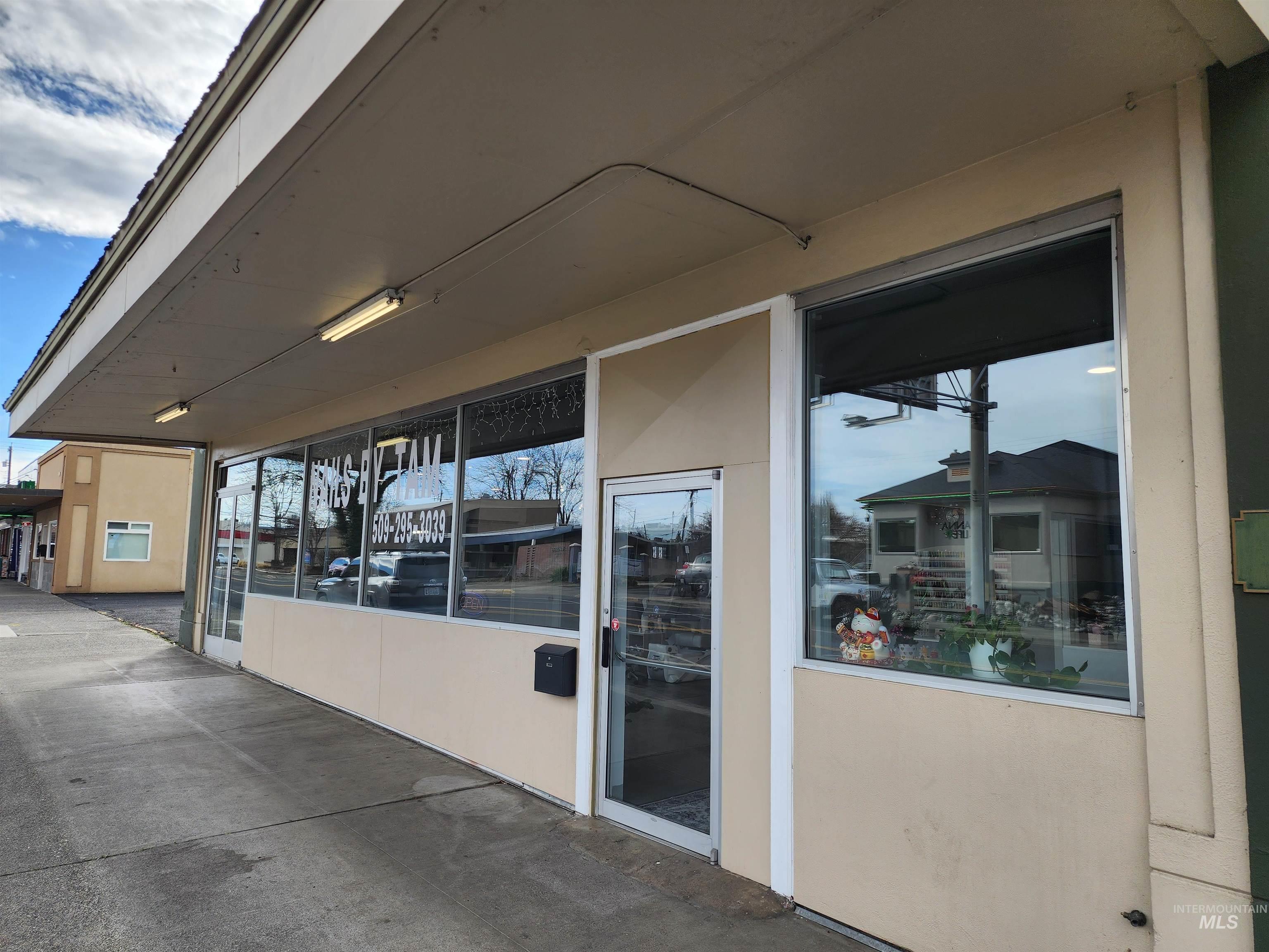 720 6th St., Clarkston, Washington 99403, Business/Commercial For Sale, Price $895,000,MLS 98939307