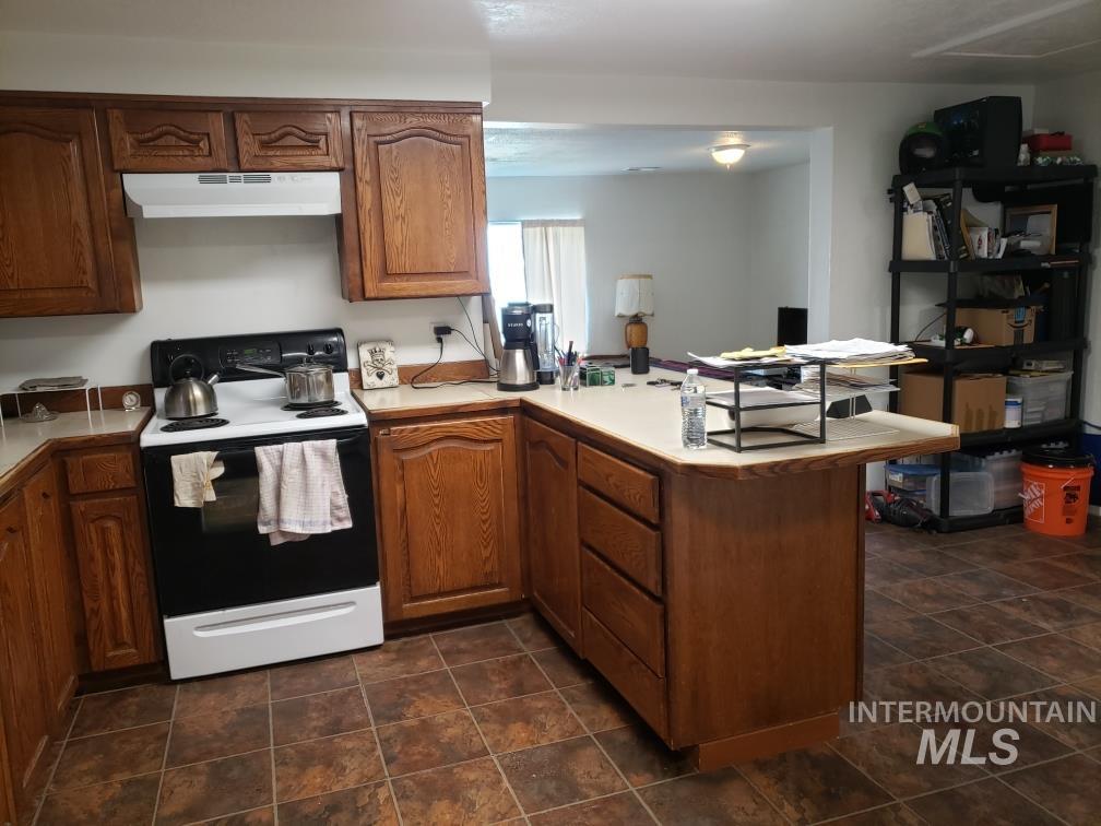 205 W Adams St, Huntington, Oregon 97907, 1 Bedroom, 1 Bathroom, Residential Income For Sale, Price $349,000, 98939322