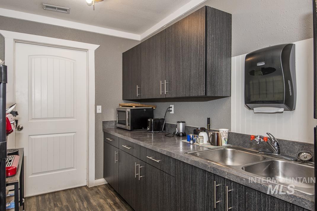 105 N 5th Ave, Caldwell, Idaho 83605, Business/Commercial For Sale, Price $1,375,000,MLS 98939365