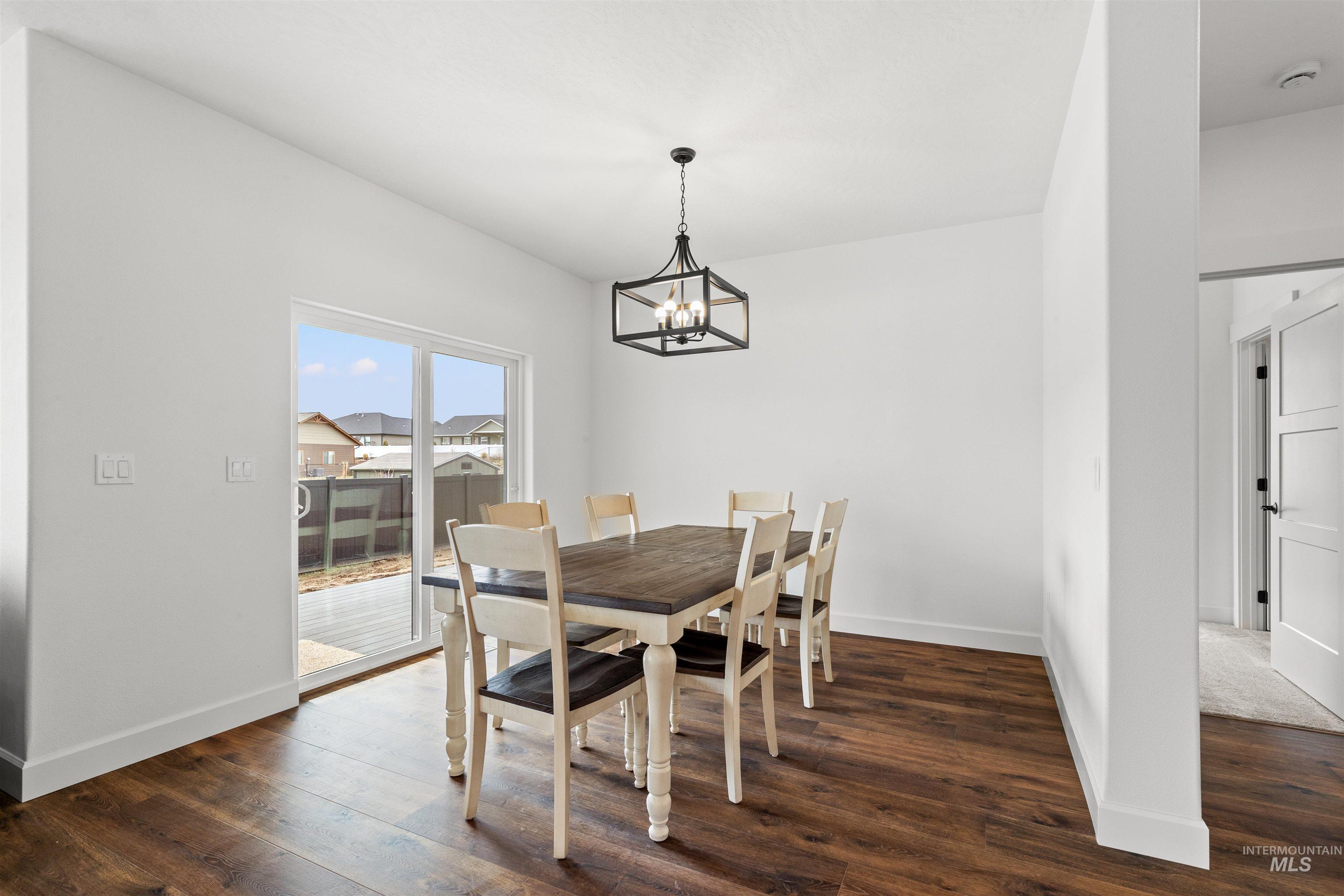 1724 Pathway Court, Lewiston, Idaho 83501, 3 Bedrooms, 2 Bathrooms, Residential For Sale, Price $580,000,MLS 98939392