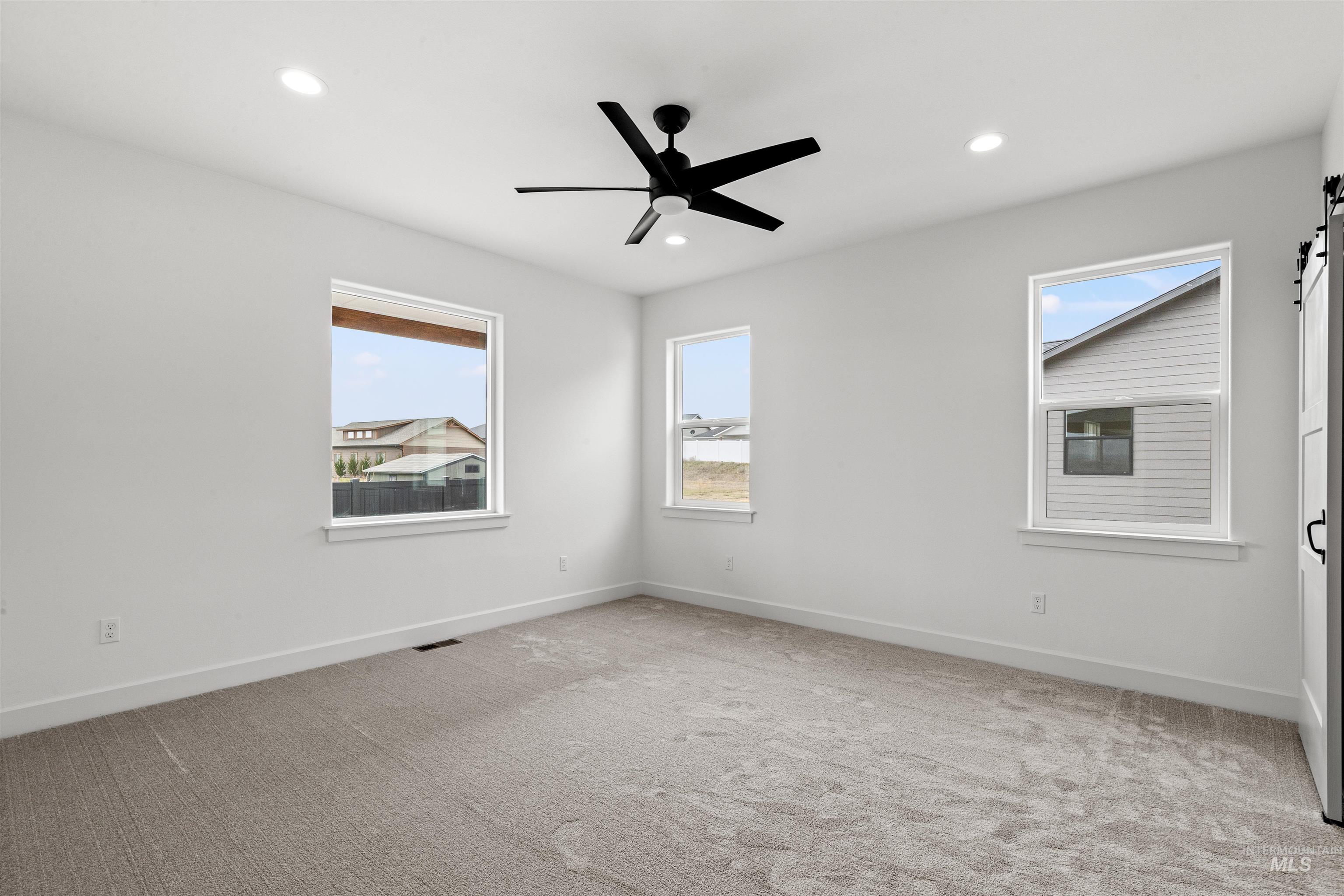 1724 Pathway Court, Lewiston, Idaho 83501, 3 Bedrooms, 2 Bathrooms, Residential For Sale, Price $580,000,MLS 98939392