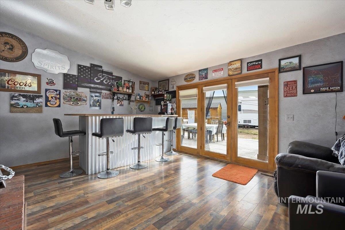 1846 S 1800 E, Gooding, Idaho 83330, 4 Bedrooms, 3 Bathrooms, Residential For Sale, Price $645,000,MLS 98939435