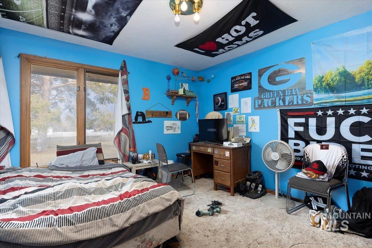 1846 S 1800 E, Gooding, Idaho 83330, 4 Bedrooms, 3 Bathrooms, Residential For Sale, Price $645,000,MLS 98939435