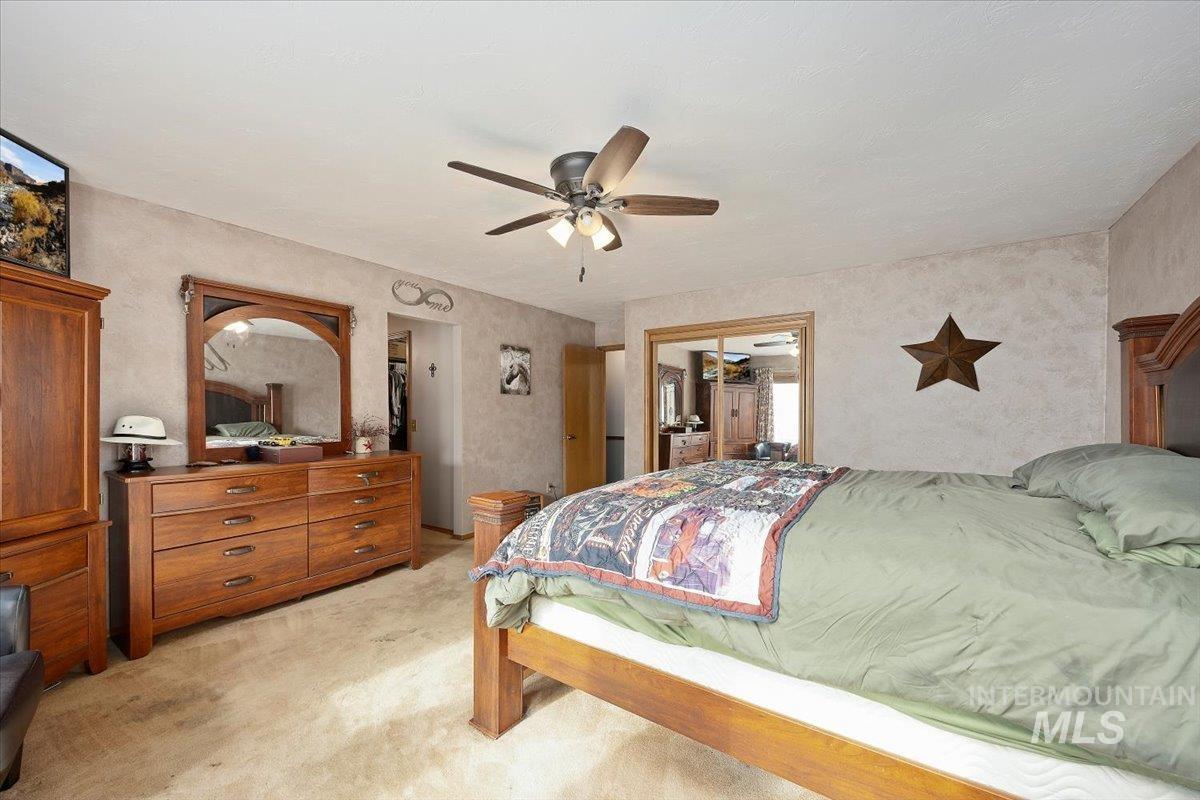 1846 S 1800 E, Gooding, Idaho 83330, 4 Bedrooms, 3 Bathrooms, Residential For Sale, Price $645,000,MLS 98939435