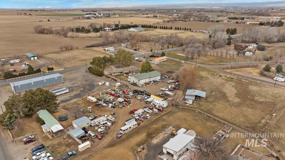 1846 S 1800 E, Gooding, Idaho 83330, 4 Bedrooms, 3 Bathrooms, Residential For Sale, Price $645,000,MLS 98939435