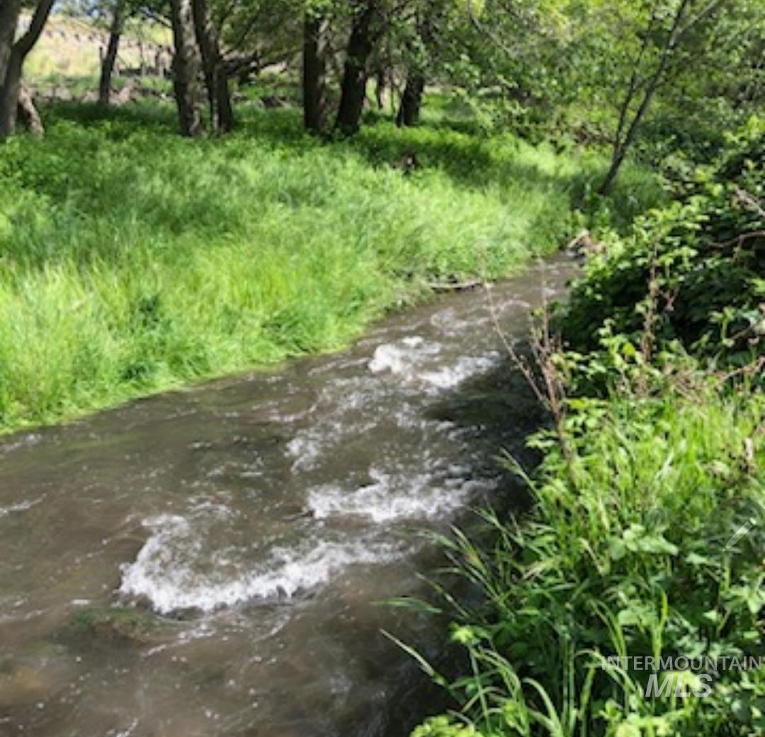 2871 Hwy 12, Clarkston, Washington 99403, 3 Bedrooms, 3 Bathrooms, Residential For Sale, Price $1,299,999,MLS 98939490