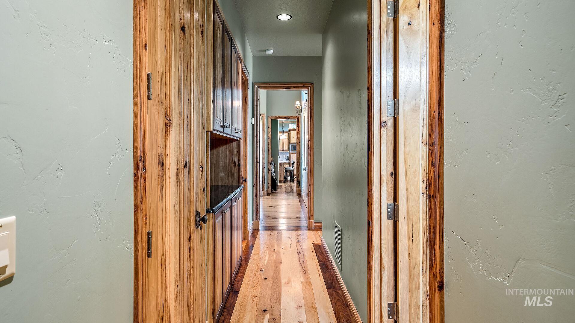 7340 Sagebrush Lane, Caldwell, Idaho 83607, 4 Bedrooms, 2.5 Bathrooms, Residential For Sale, Price $1,850,000,MLS 98939500