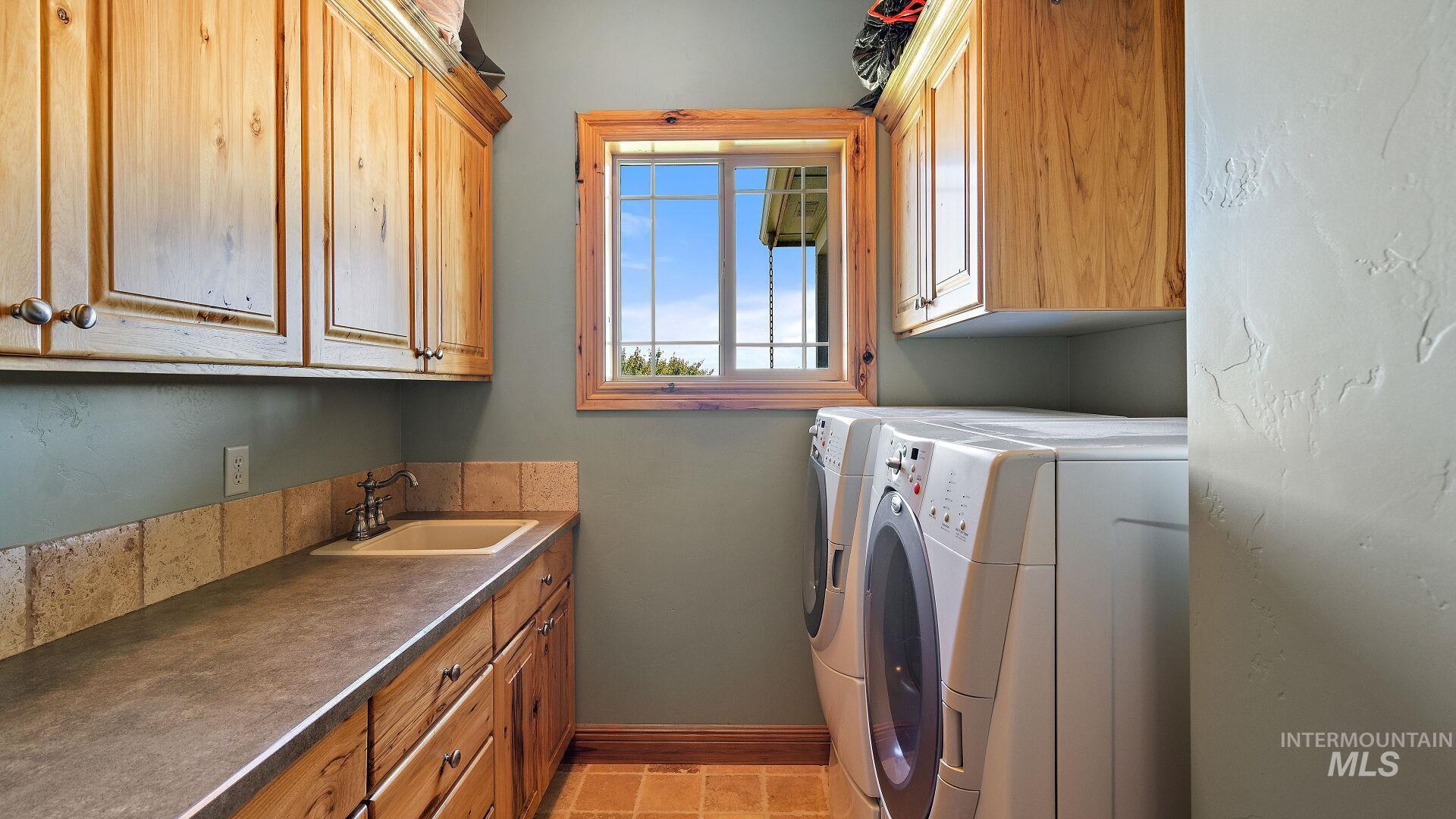 7340 Sagebrush Lane, Caldwell, Idaho 83607, 4 Bedrooms, 2.5 Bathrooms, Residential For Sale, Price $1,850,000,MLS 98939500