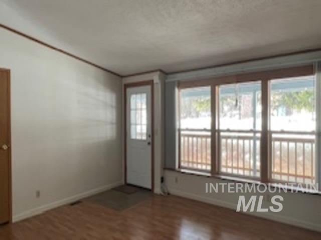 24 Castle Meadow Dr, Garden Valley, Idaho 83622, 3 Bedrooms, 3 Bathrooms, Residential For Sale, Price $525,000,MLS 98939512