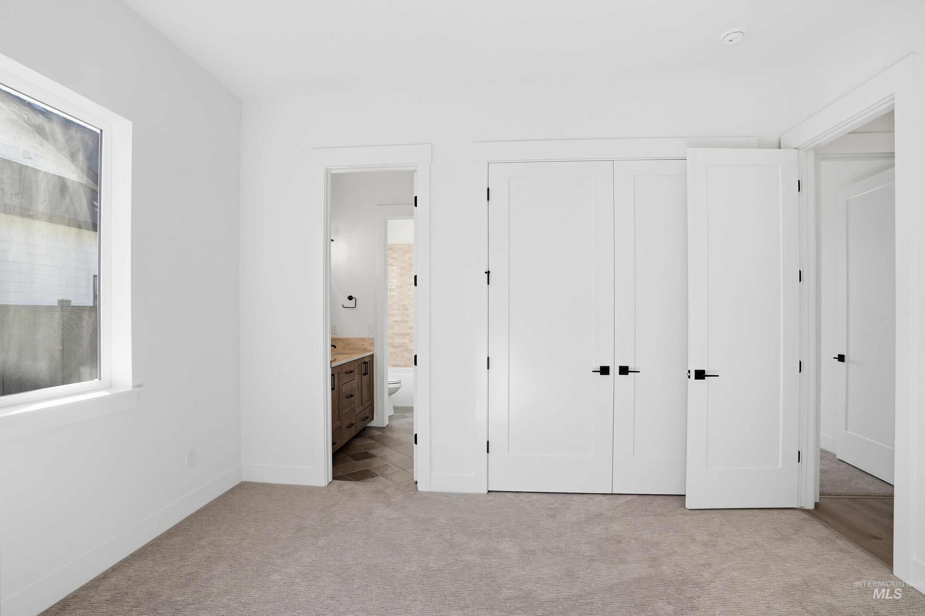 2106 N Annadale Ave, Eagle, Idaho 83616, 4 Bedrooms, 3.5 Bathrooms, Residential For Sale, Price $1,199,000,MLS 98939589