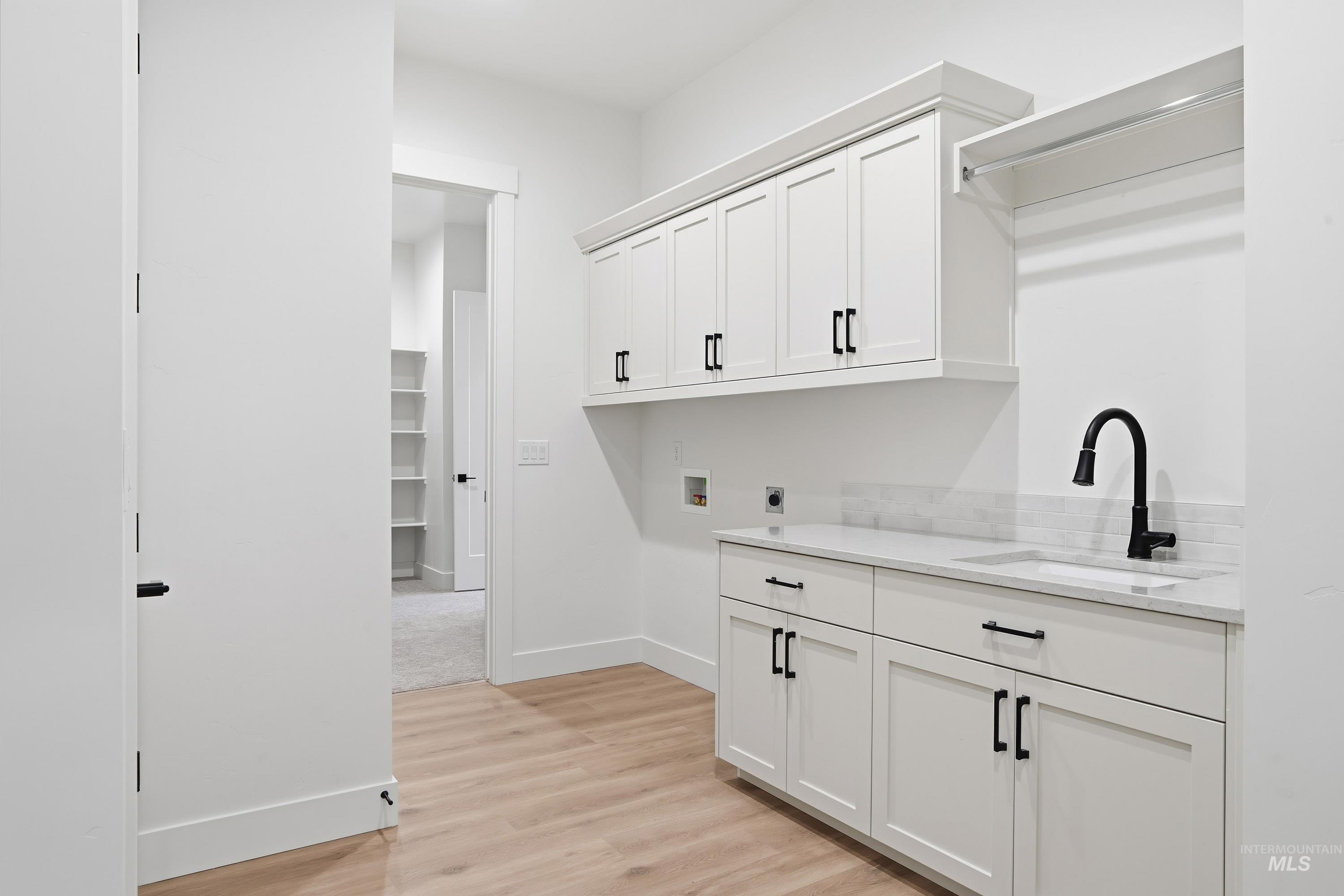 2106 N Annadale Ave, Eagle, Idaho 83616, 4 Bedrooms, 3.5 Bathrooms, Residential For Sale, Price $1,199,000,MLS 98939589