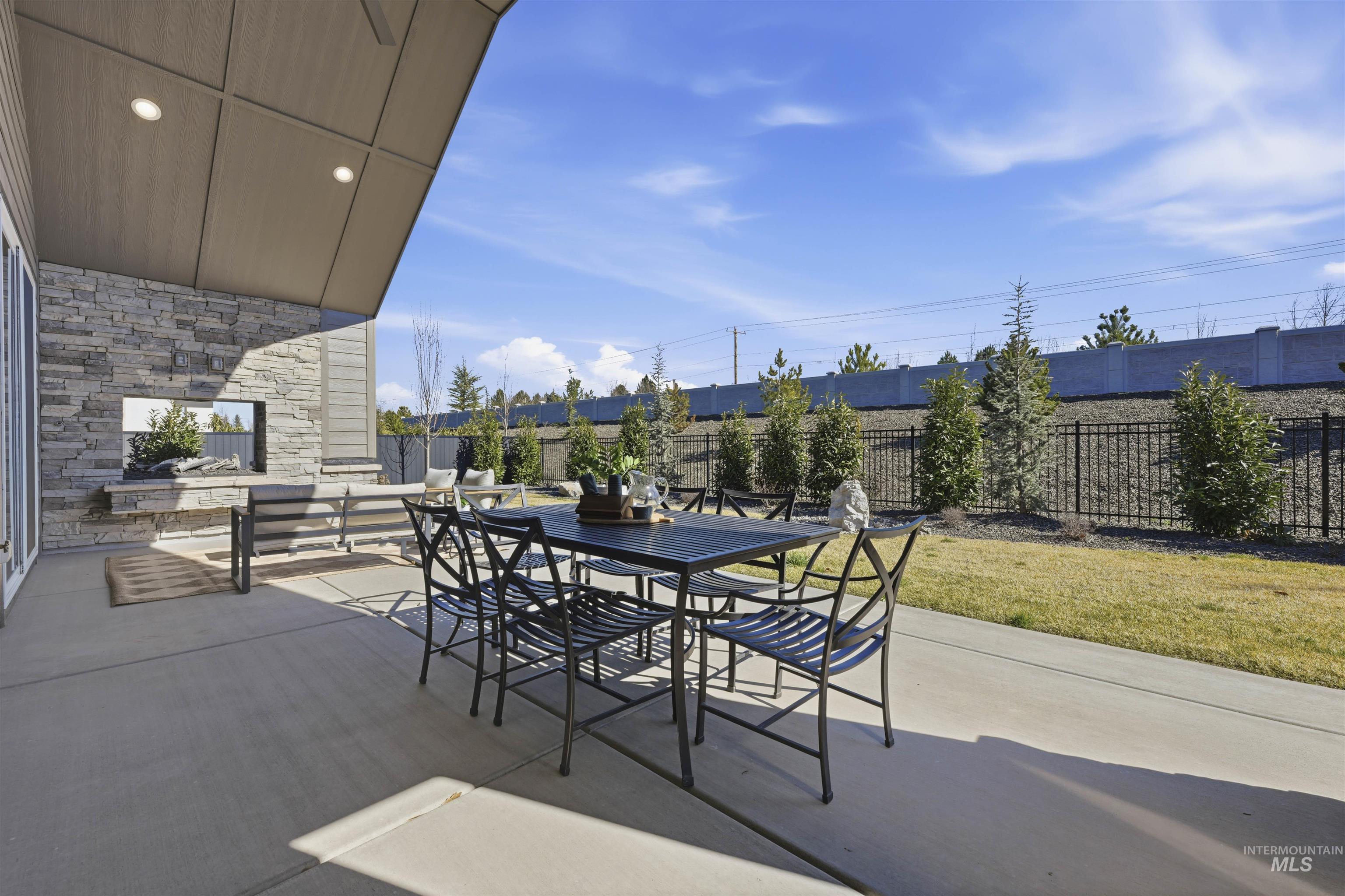 2106 N Annadale Ave, Eagle, Idaho 83616, 4 Bedrooms, 3.5 Bathrooms, Residential For Sale, Price $1,174,000,MLS 98939589