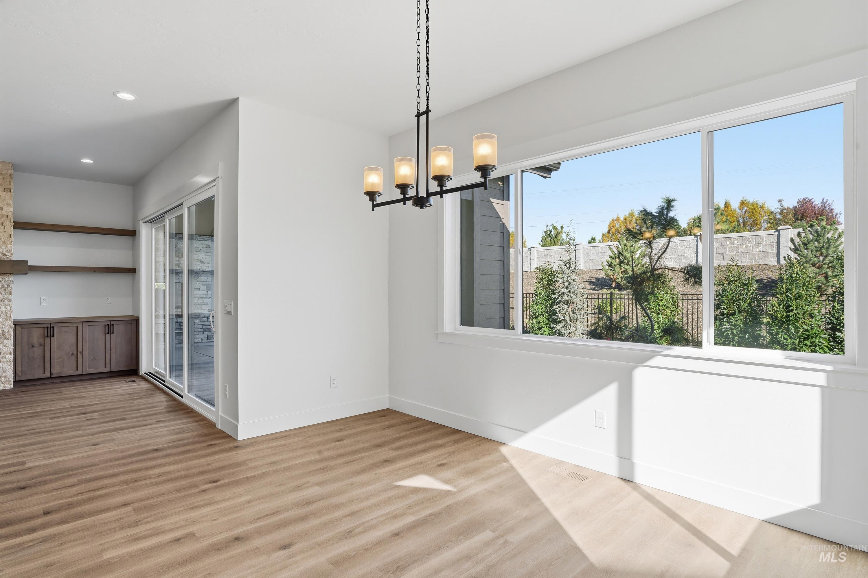 2106 N Annadale Ave, Eagle, Idaho 83616, 4 Bedrooms, 3.5 Bathrooms, Residential For Sale, Price $1,199,000,MLS 98939589