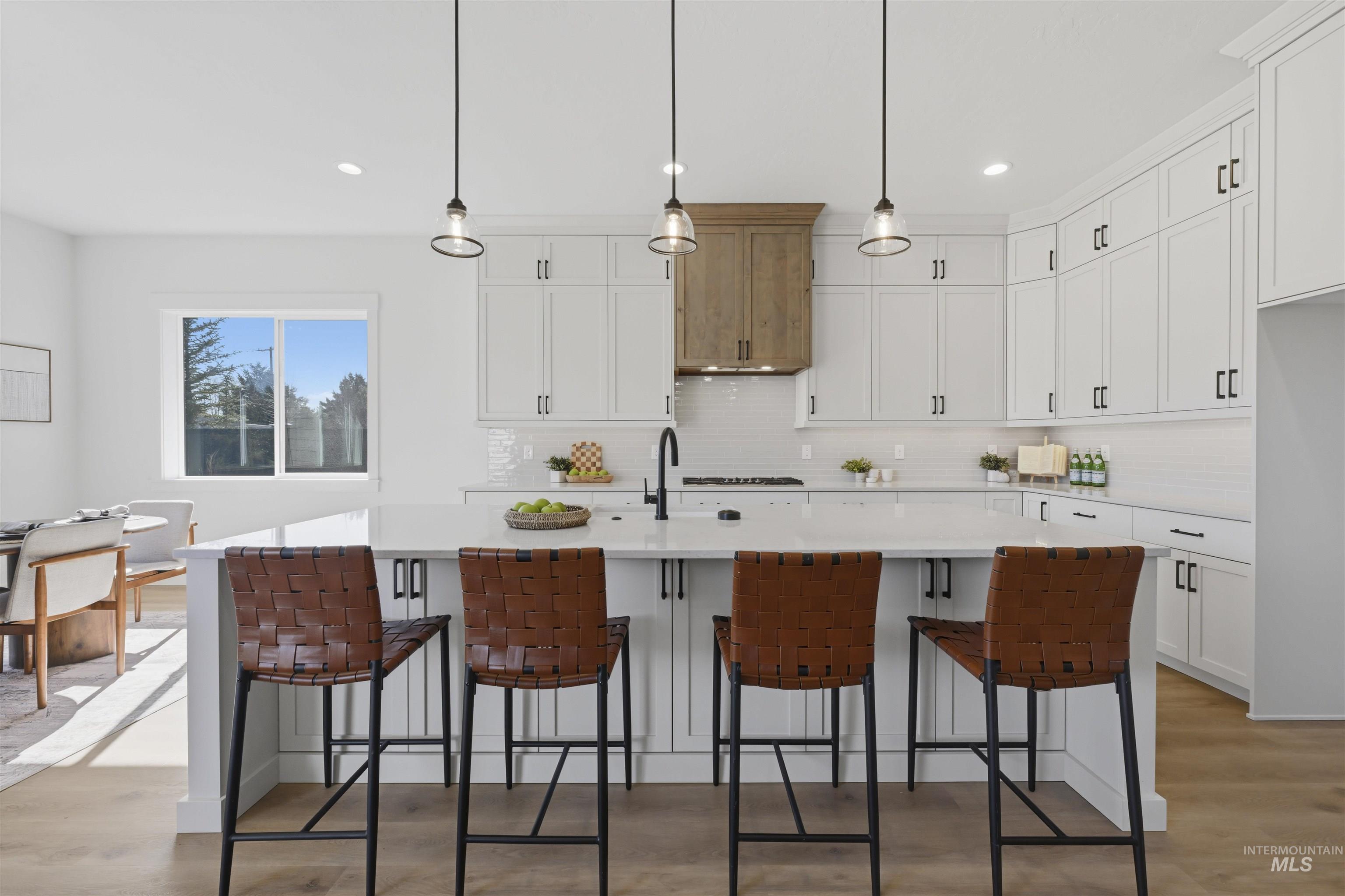 2106 N Annadale Ave, Eagle, Idaho 83616, 4 Bedrooms, 3.5 Bathrooms, Residential For Sale, Price $1,174,000,MLS 98939589