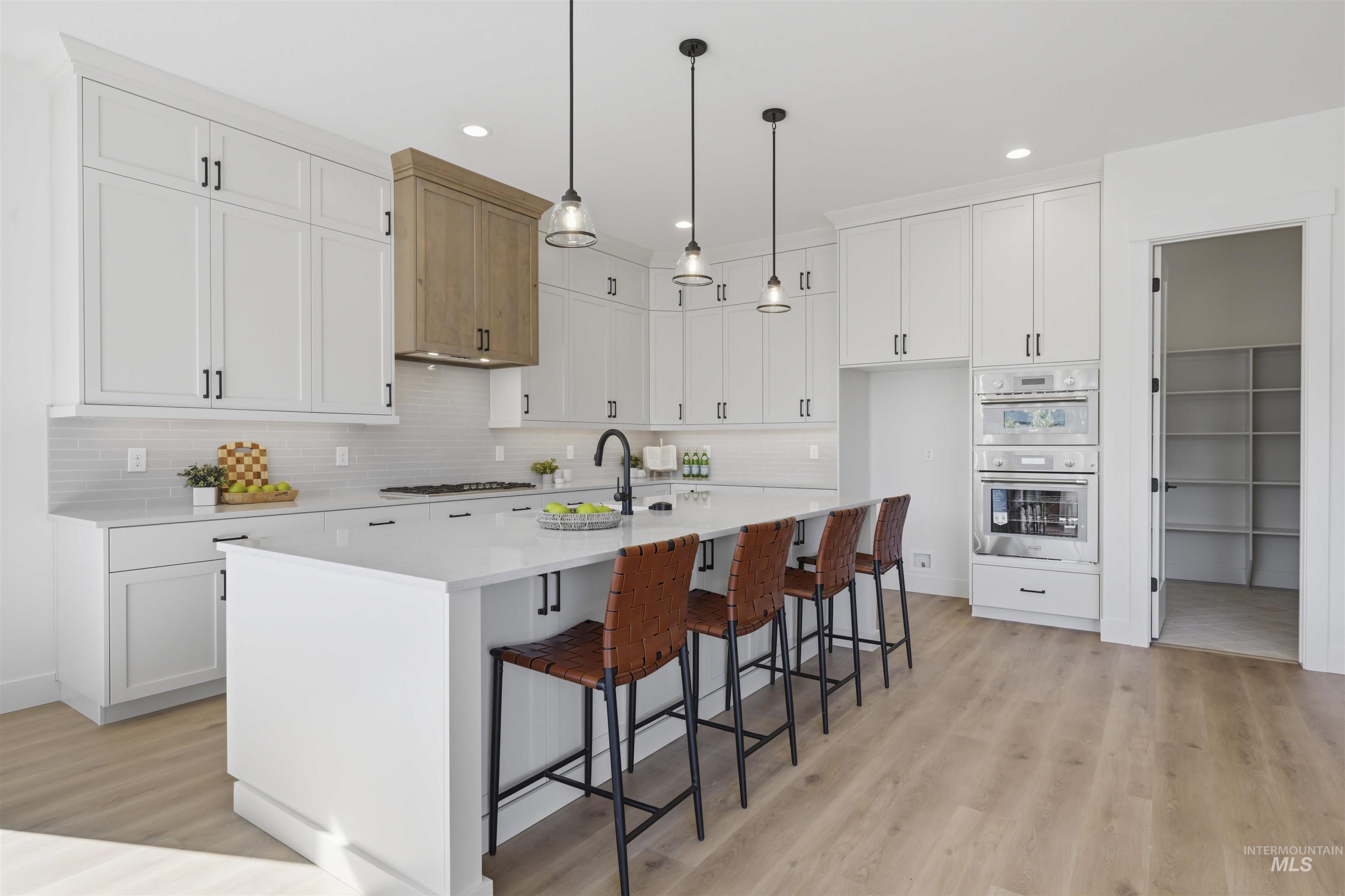 2106 N Annadale Ave, Eagle, Idaho 83616, 4 Bedrooms, 3.5 Bathrooms, Residential For Sale, Price $1,174,000,MLS 98939589