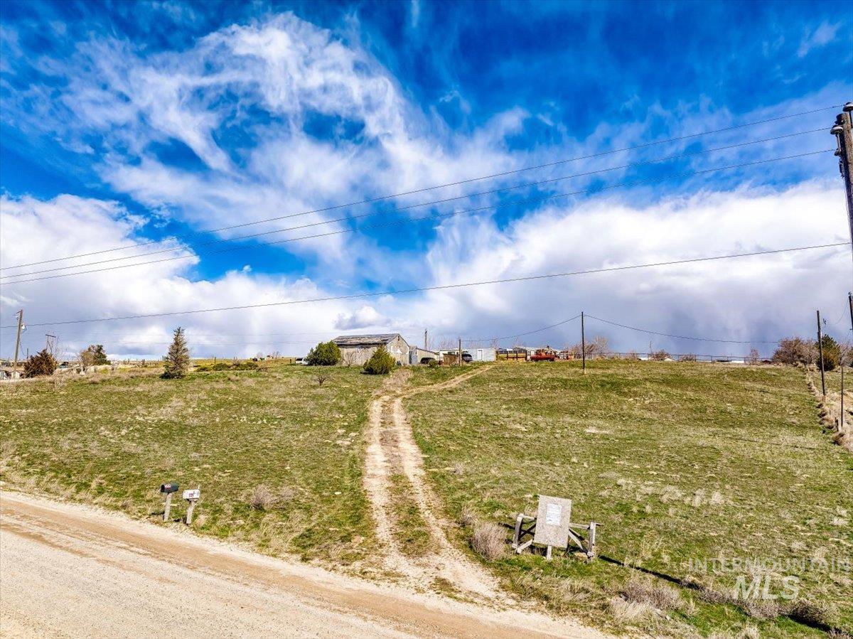 590 Pearl Road, Caldwell, Idaho 83607, Land For Sale, Price $325,000,MLS 98939688