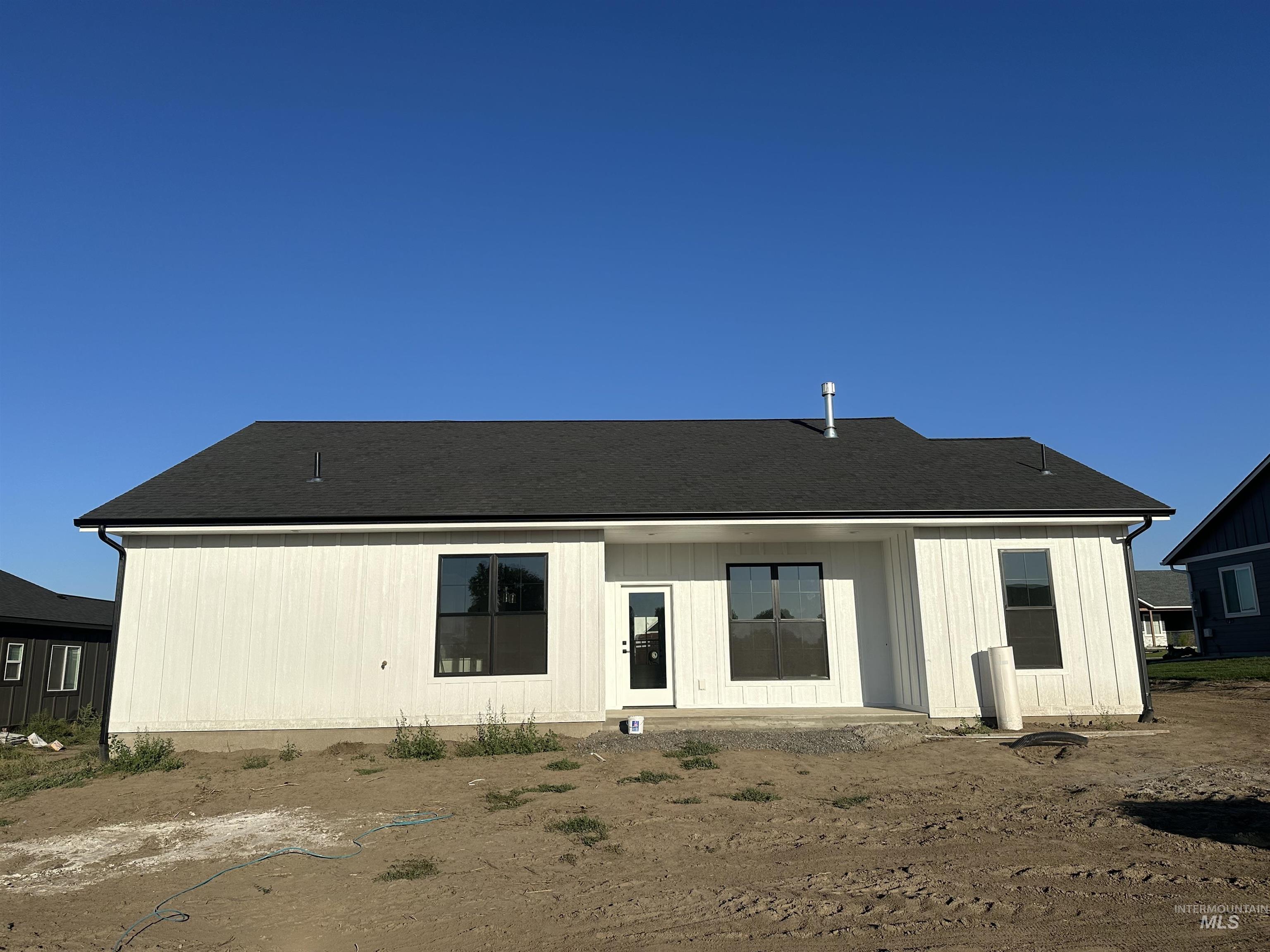 3714 Skyview Dr., Lewiston, Idaho 83501, 4 Bedrooms, 3 Bathrooms, Residential For Sale, Price $559,000,MLS 98940357