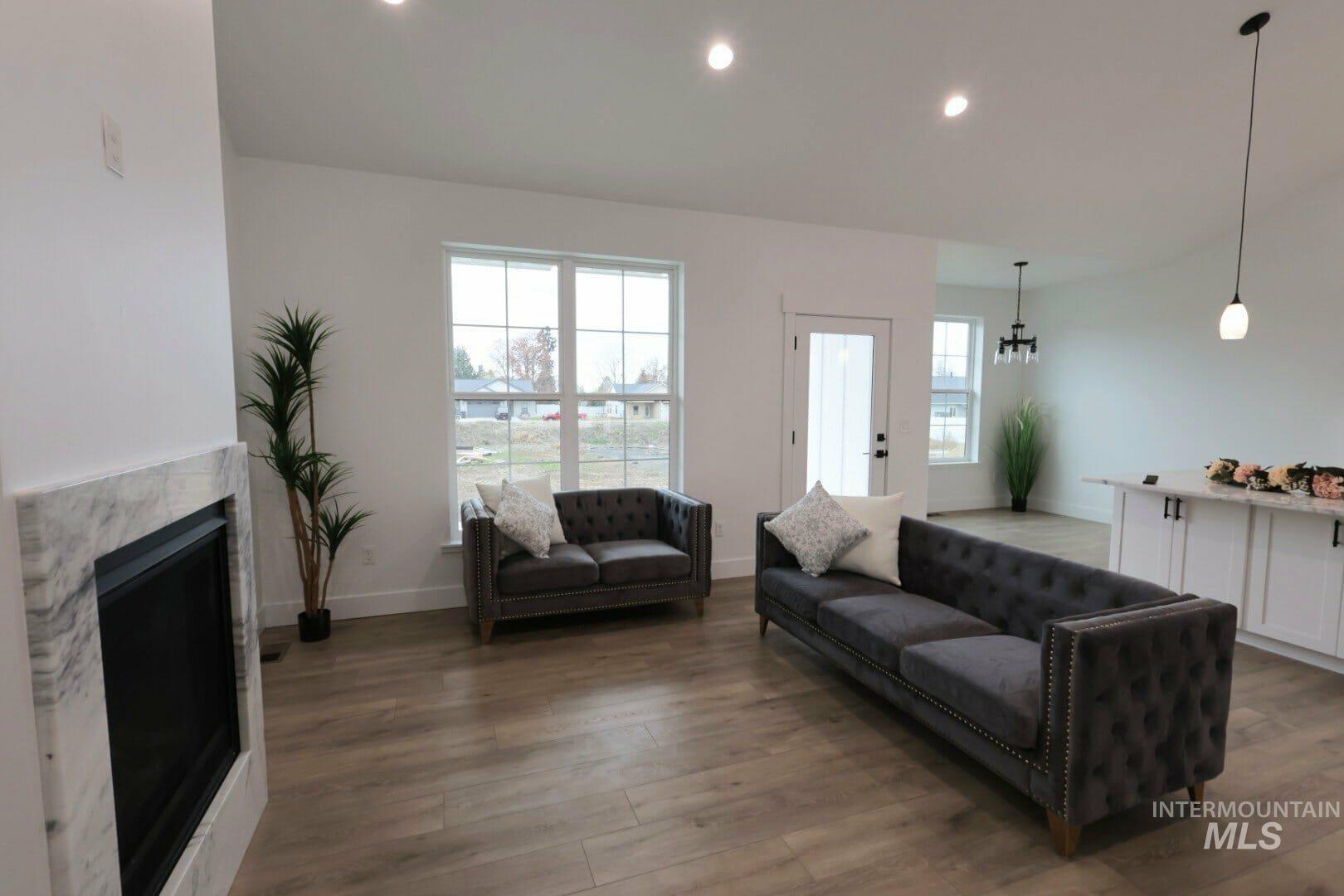 3714 Skyview Dr., Lewiston, Idaho 83501, 4 Bedrooms, 3 Bathrooms, Residential For Sale, Price $559,000,MLS 98940357