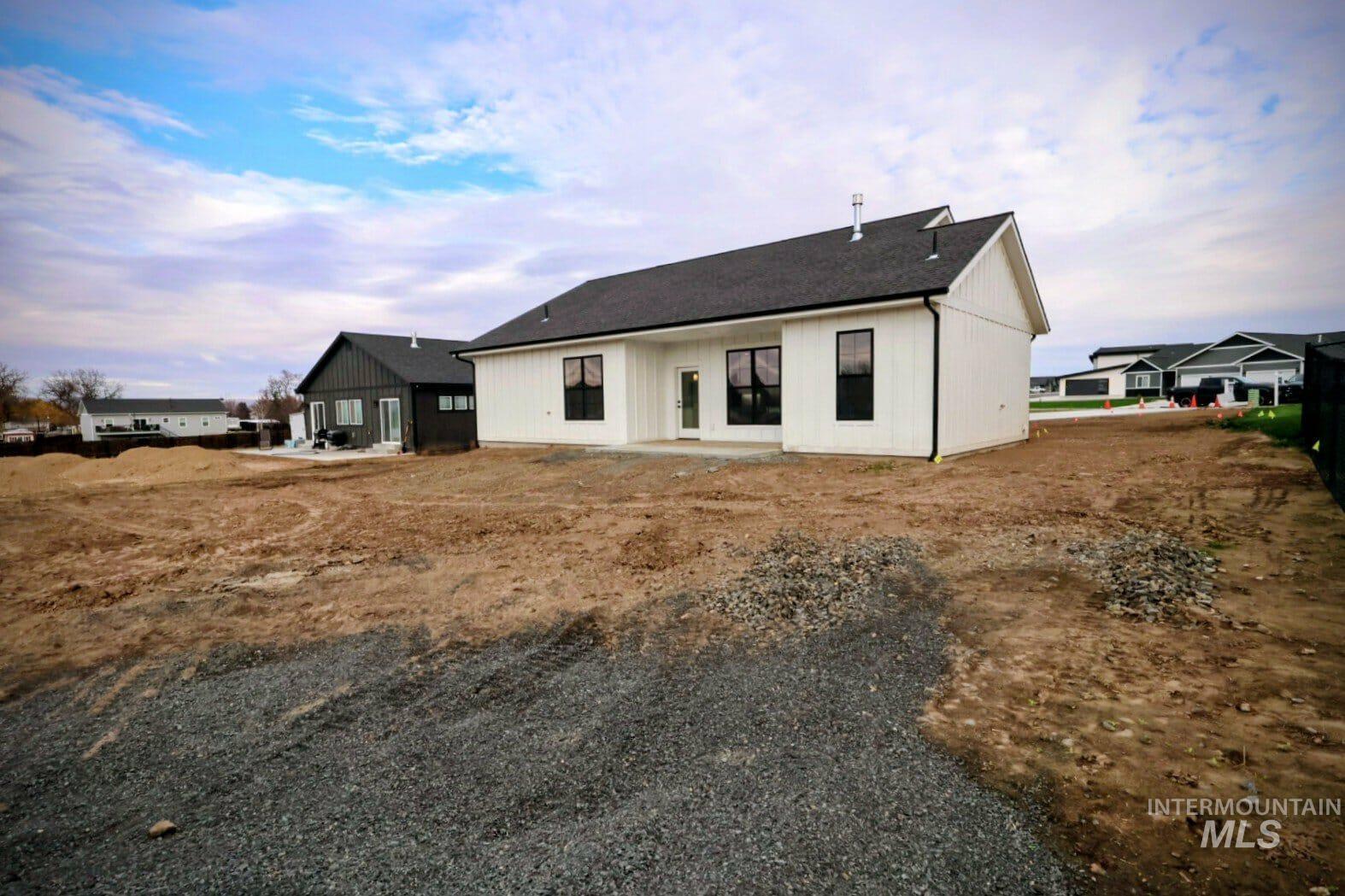 3714 Skyview Dr., Lewiston, Idaho 83501, 4 Bedrooms, 3 Bathrooms, Residential For Sale, Price $559,000, 98940357