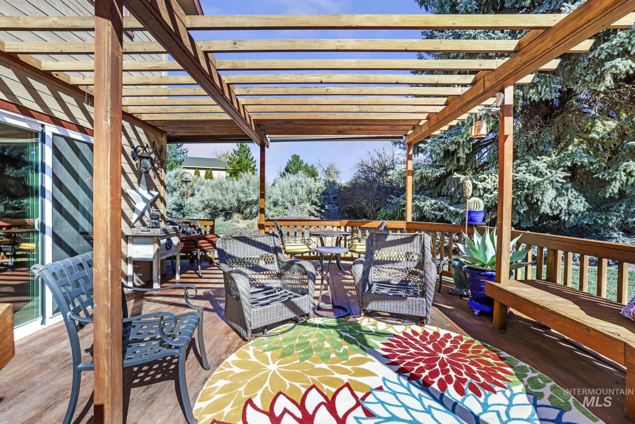 4124 N Meadow Ridge Circle, Twin Falls, Idaho 83301, 4 Bedrooms, 3.5 Bathrooms, Residential For Sale, Price $639,900,MLS 98940689