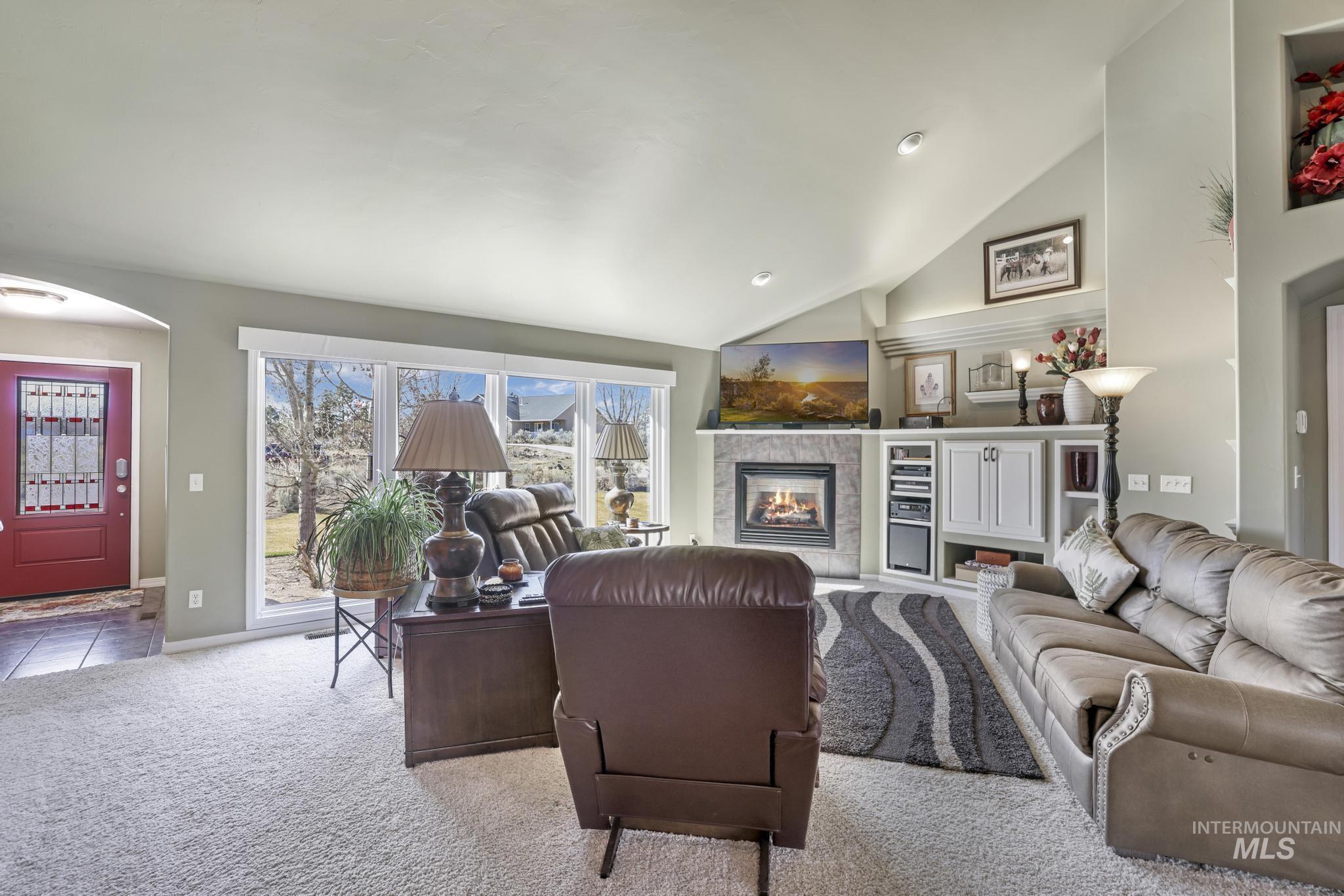 4124 N Meadow Ridge Circle, Twin Falls, Idaho 83301, 4 Bedrooms, 3.5 Bathrooms, Residential For Sale, Price $639,900,MLS 98940689