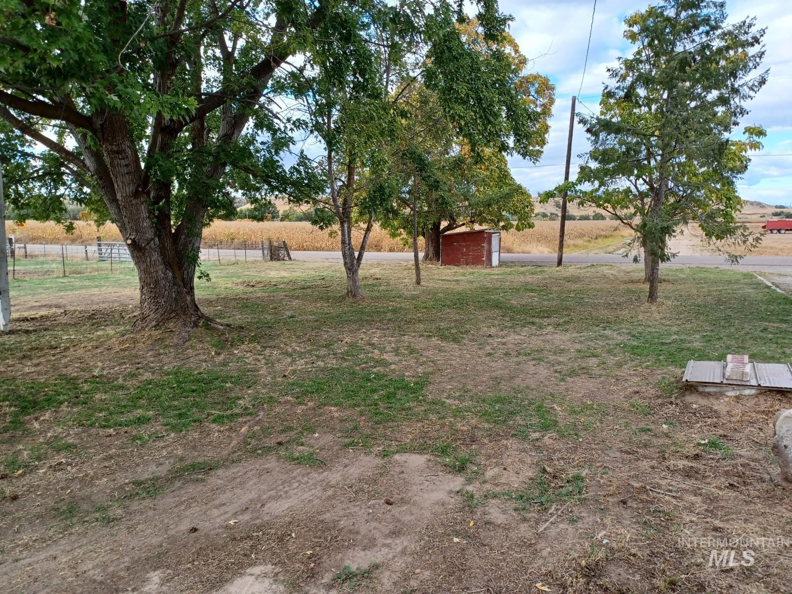 185 Douglas Rd, Ontario, Oregon 97914, 3 Bedrooms, 1 Bathroom, Residential For Sale, Price $453,000,MLS 98940811