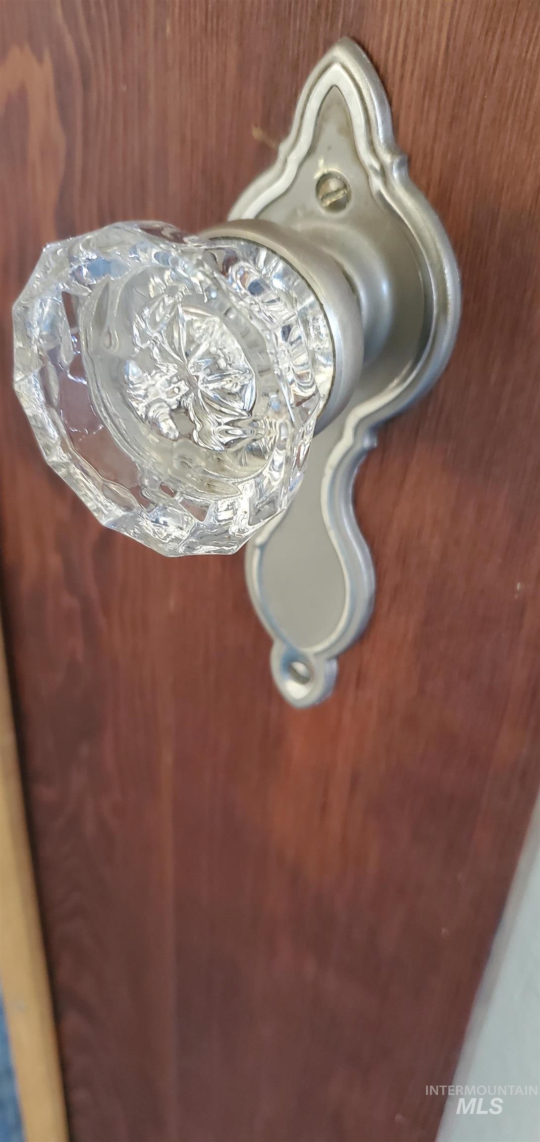 185 Douglas Rd, Ontario, Oregon 97914, 3 Bedrooms, 1 Bathroom, Residential For Sale, Price $453,000,MLS 98940811