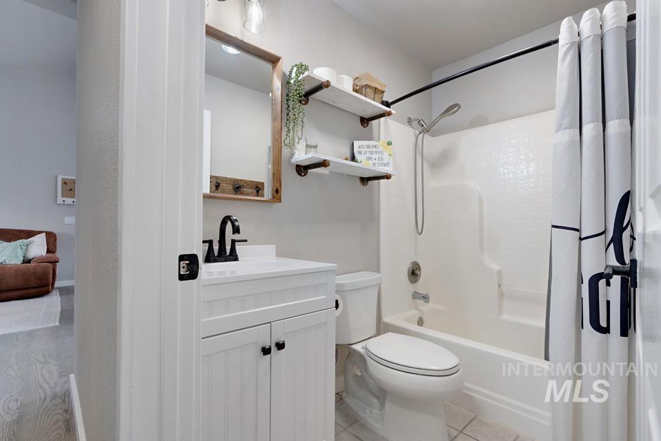 3685 Wild Wood Ln, New Plymouth, Idaho 83655, 4 Bedrooms, 3 Bathrooms, Residential For Sale, Price $524,900,MLS 98940870