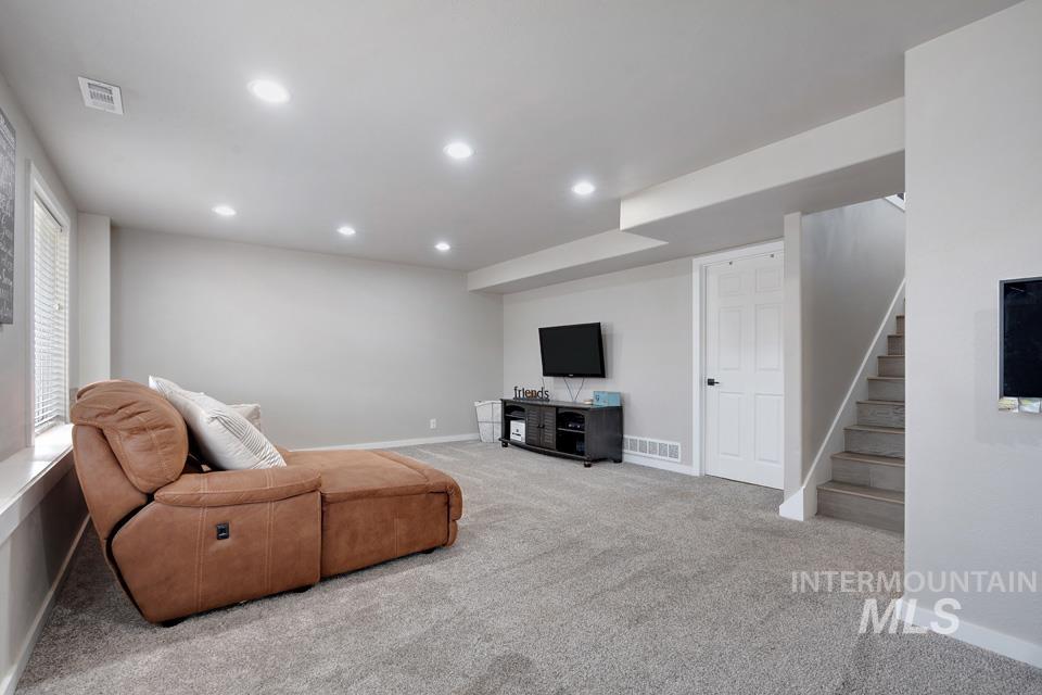 3685 Wild Wood Ln, New Plymouth, Idaho 83655, 4 Bedrooms, 3 Bathrooms, Residential For Sale, Price $524,900,MLS 98940870