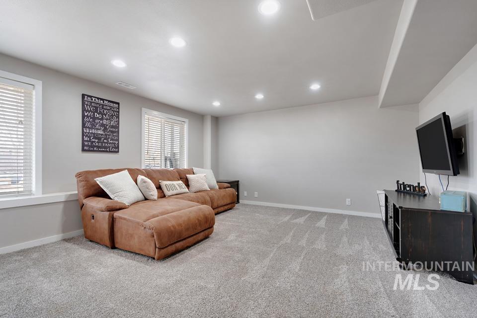 3685 Wild Wood Ln, New Plymouth, Idaho 83655, 4 Bedrooms, 3 Bathrooms, Residential For Sale, Price $524,900,MLS 98940870