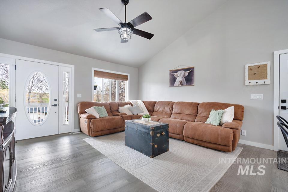 3685 Wild Wood Ln, New Plymouth, Idaho 83655, 4 Bedrooms, 3 Bathrooms, Residential For Sale, Price $524,900,MLS 98940870