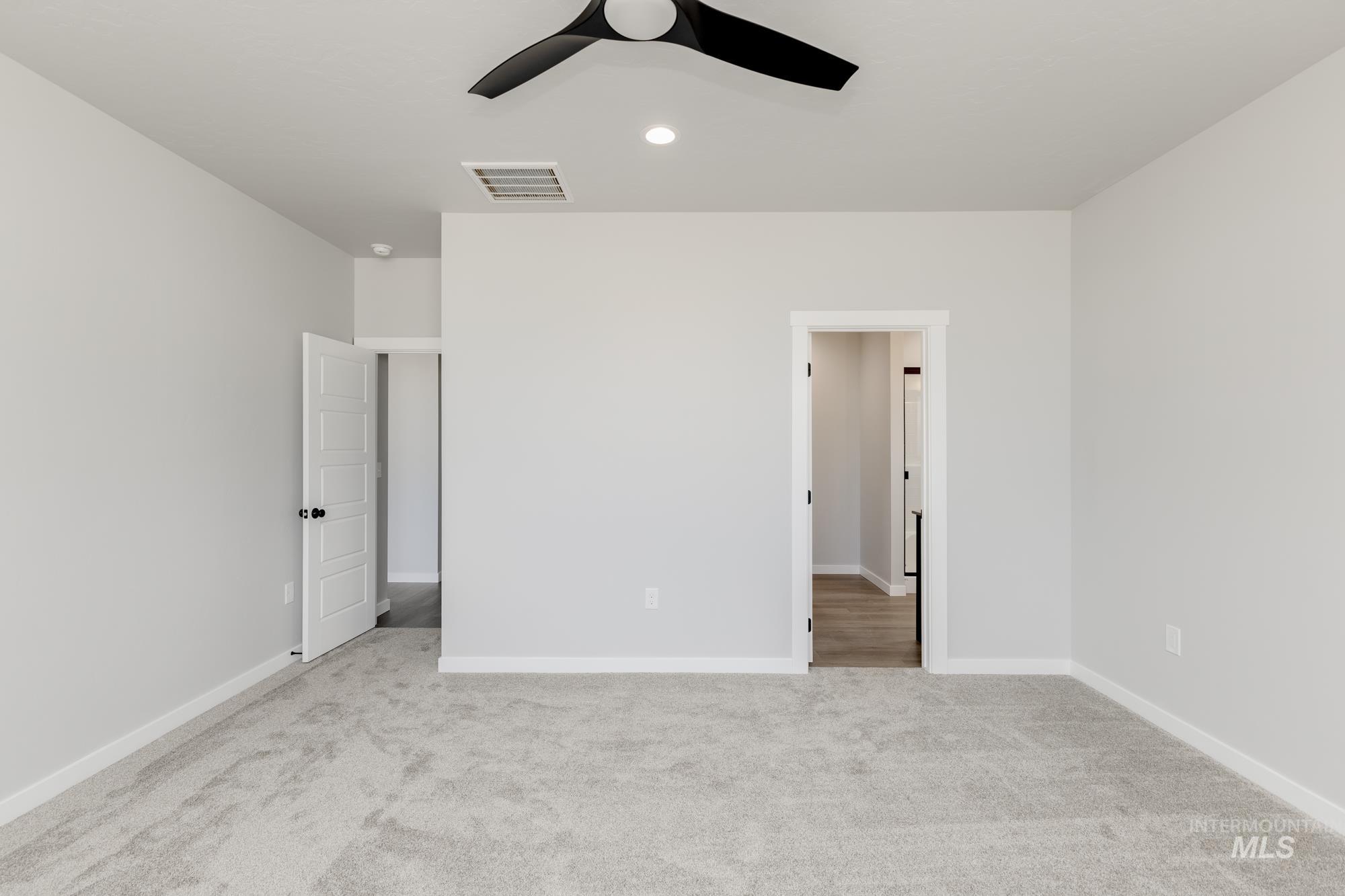 8186 E Bright Angel Dr, Nampa, Idaho 83687, 4 Bedrooms, 2 Bathrooms, Residential For Sale, Price $464,990,MLS 98940962