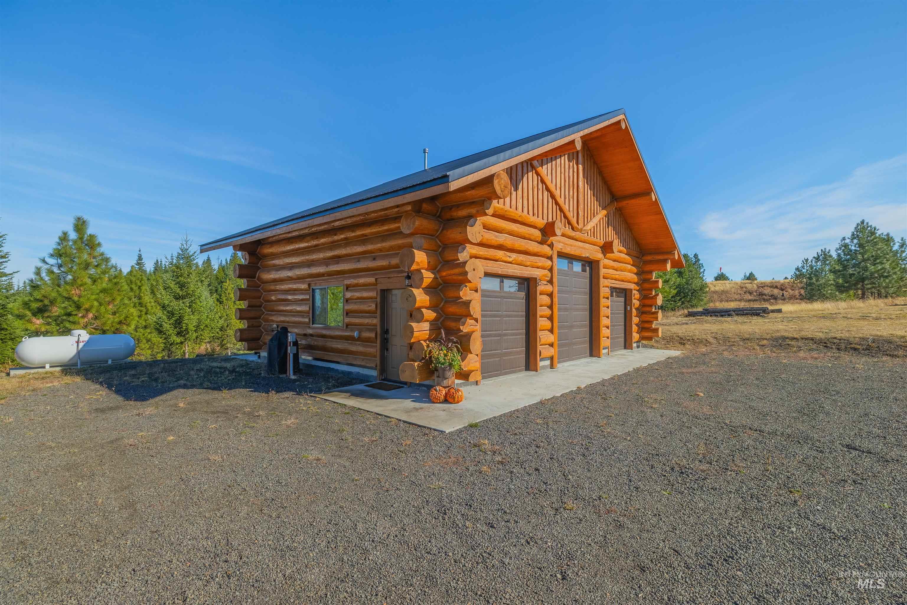 317 Hungry Ridge Rd., Grangeville, Idaho 83530, 3 Bedrooms, 3 Bathrooms, Farm & Ranch For Sale, Price $2,645,000, 98941158